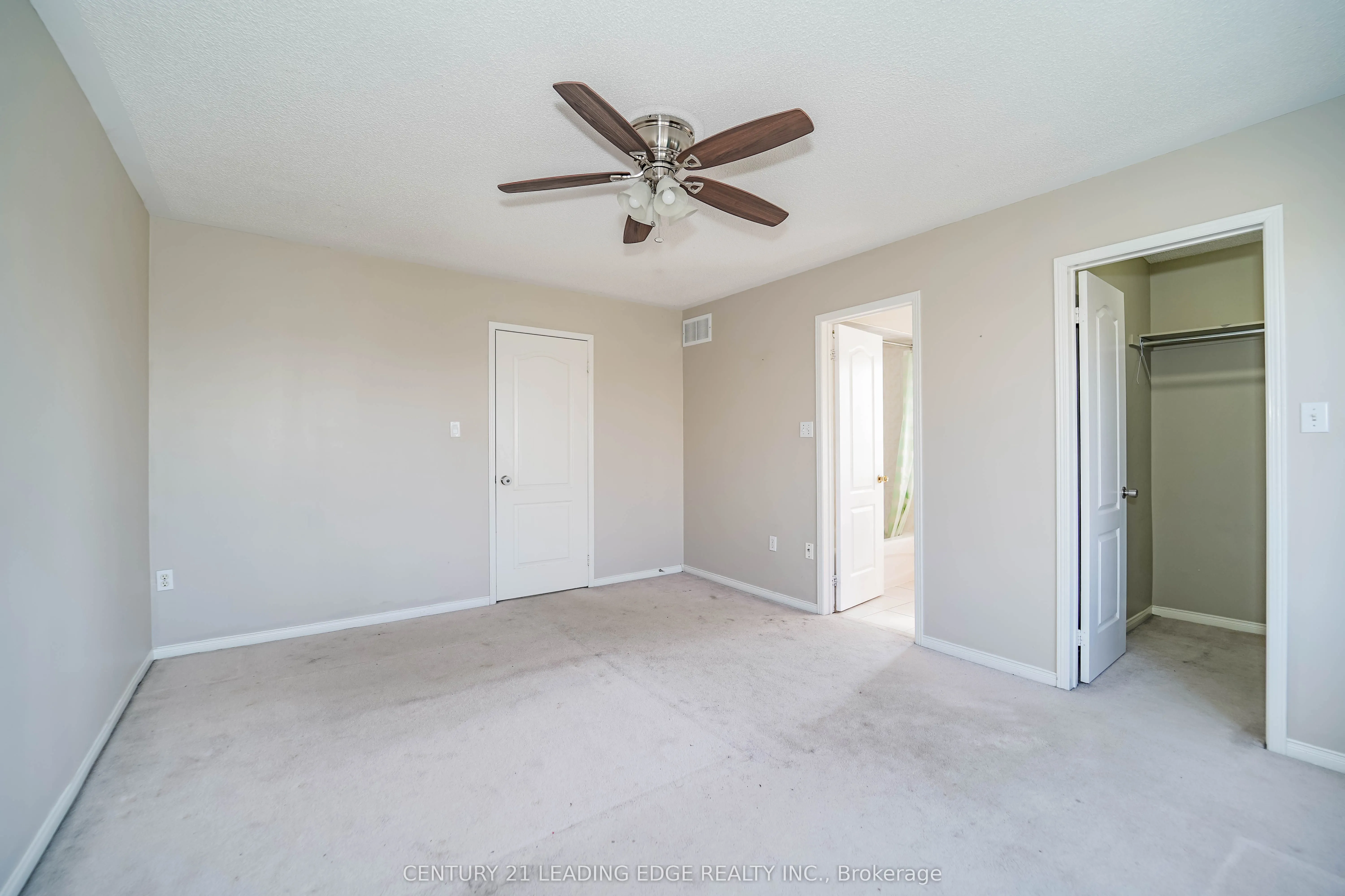 2 Oglevie Drive
