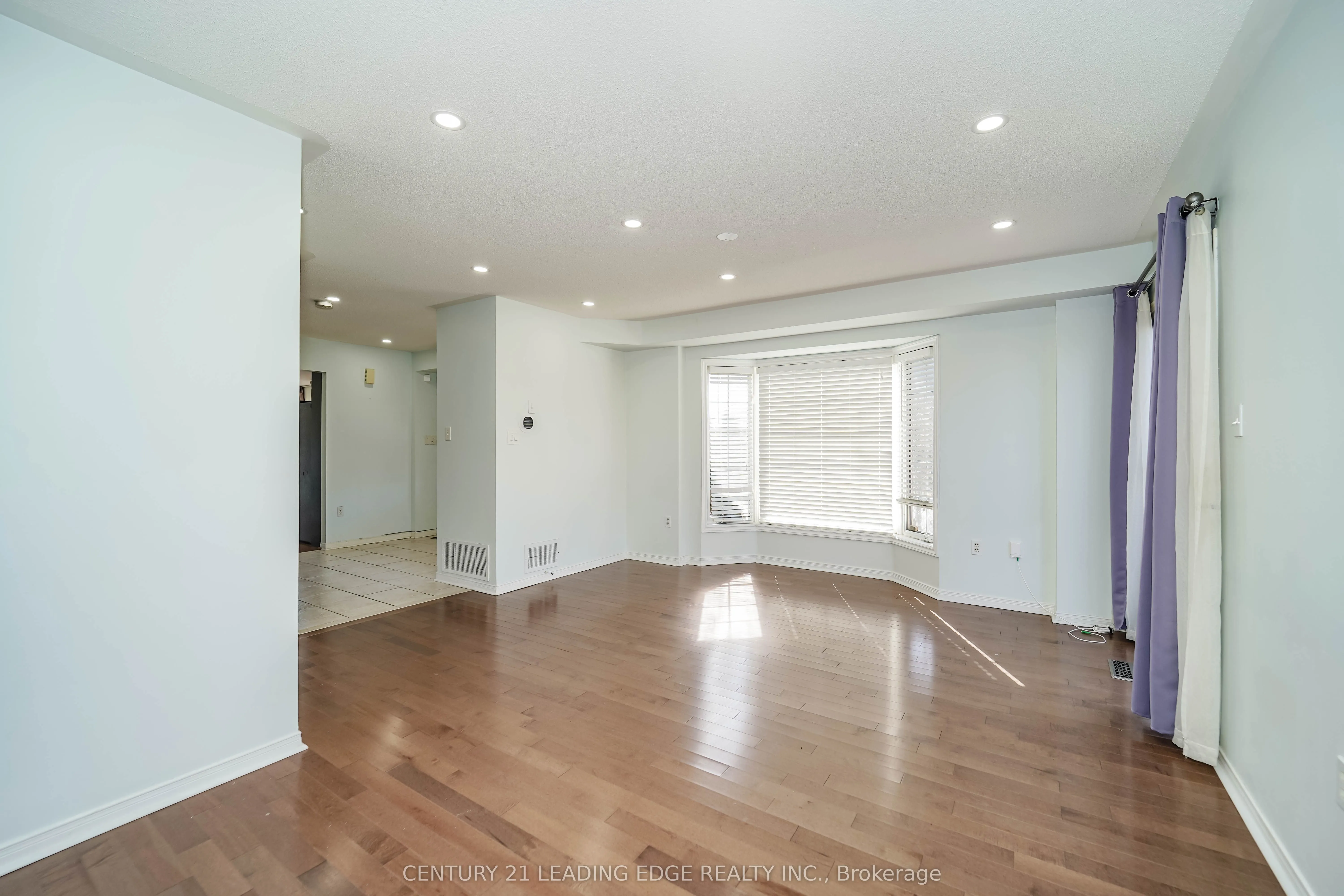 2 Oglevie Drive