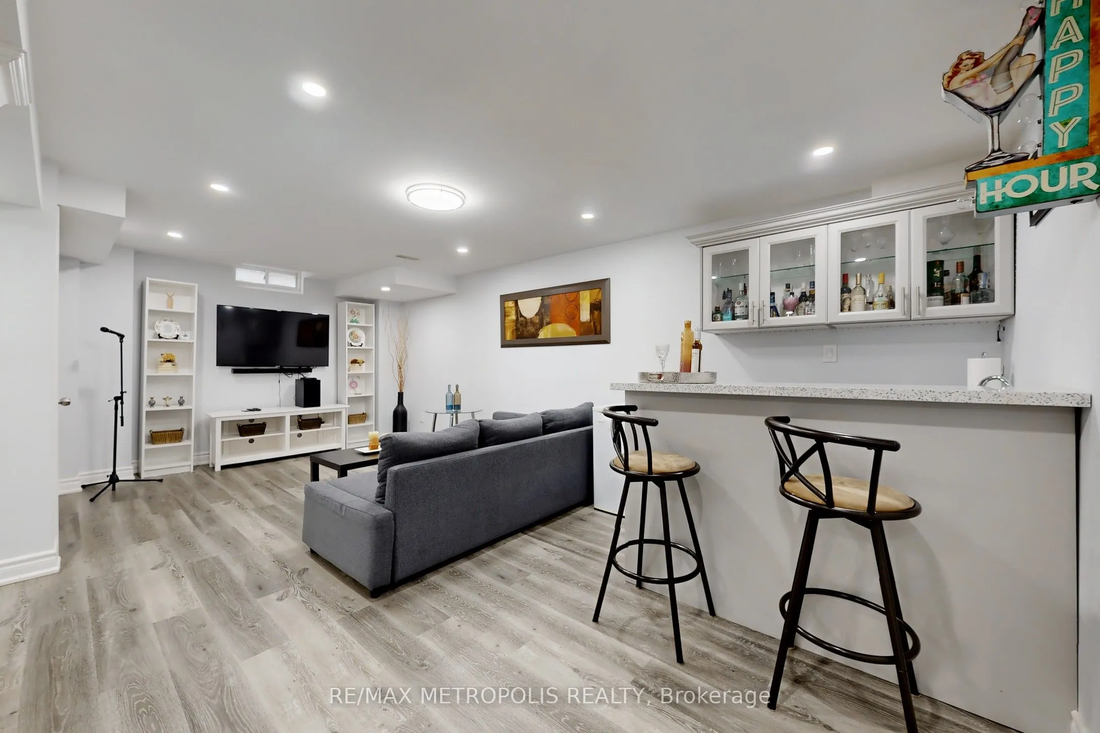 178 Angus Drive