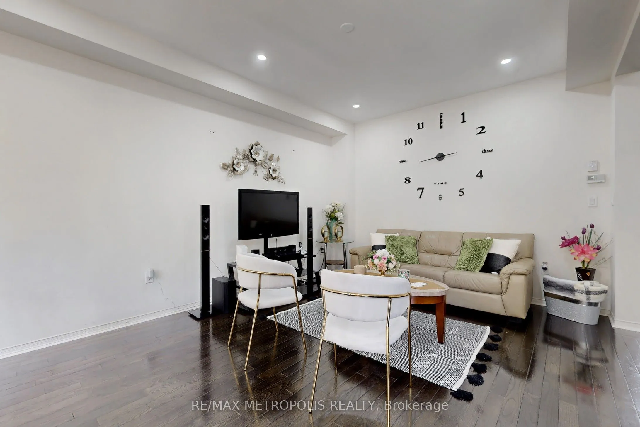 178 Angus Drive
