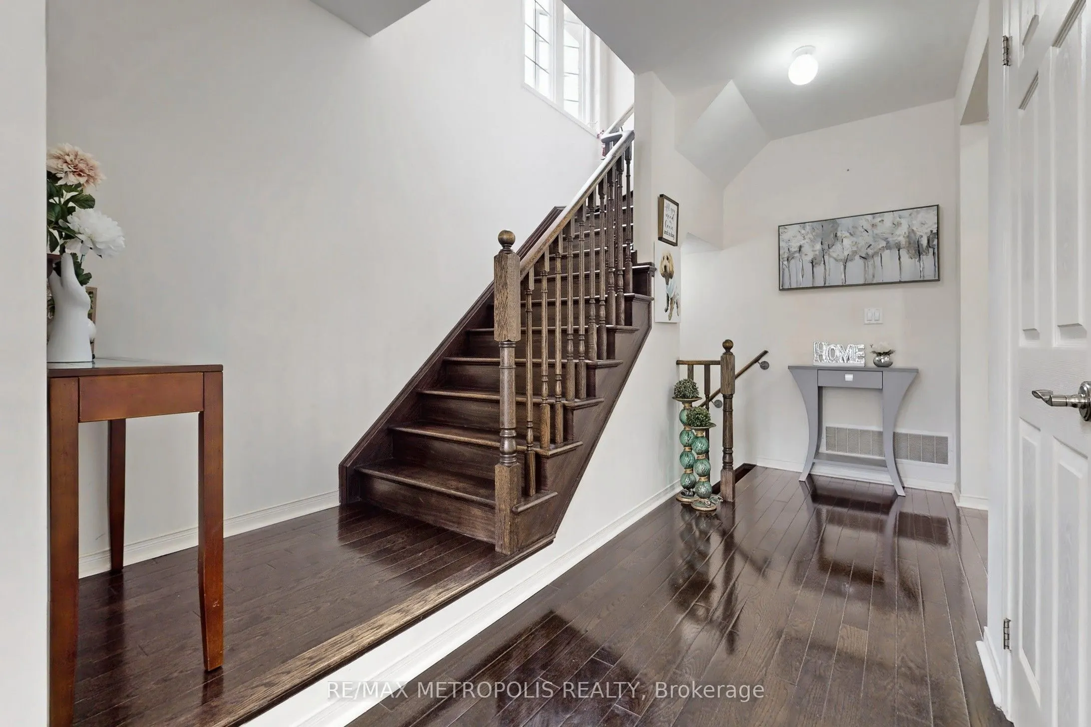 178 Angus Drive