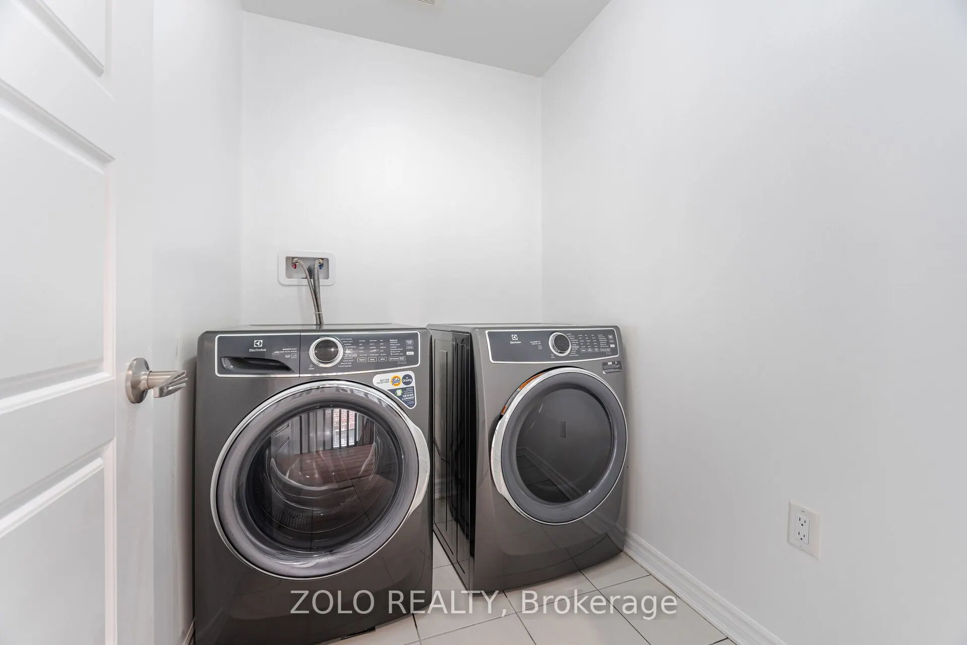 1402 Stillmeadow Lane