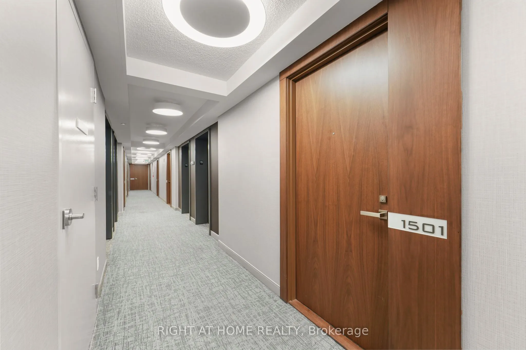 255 Village Green Square, #1501