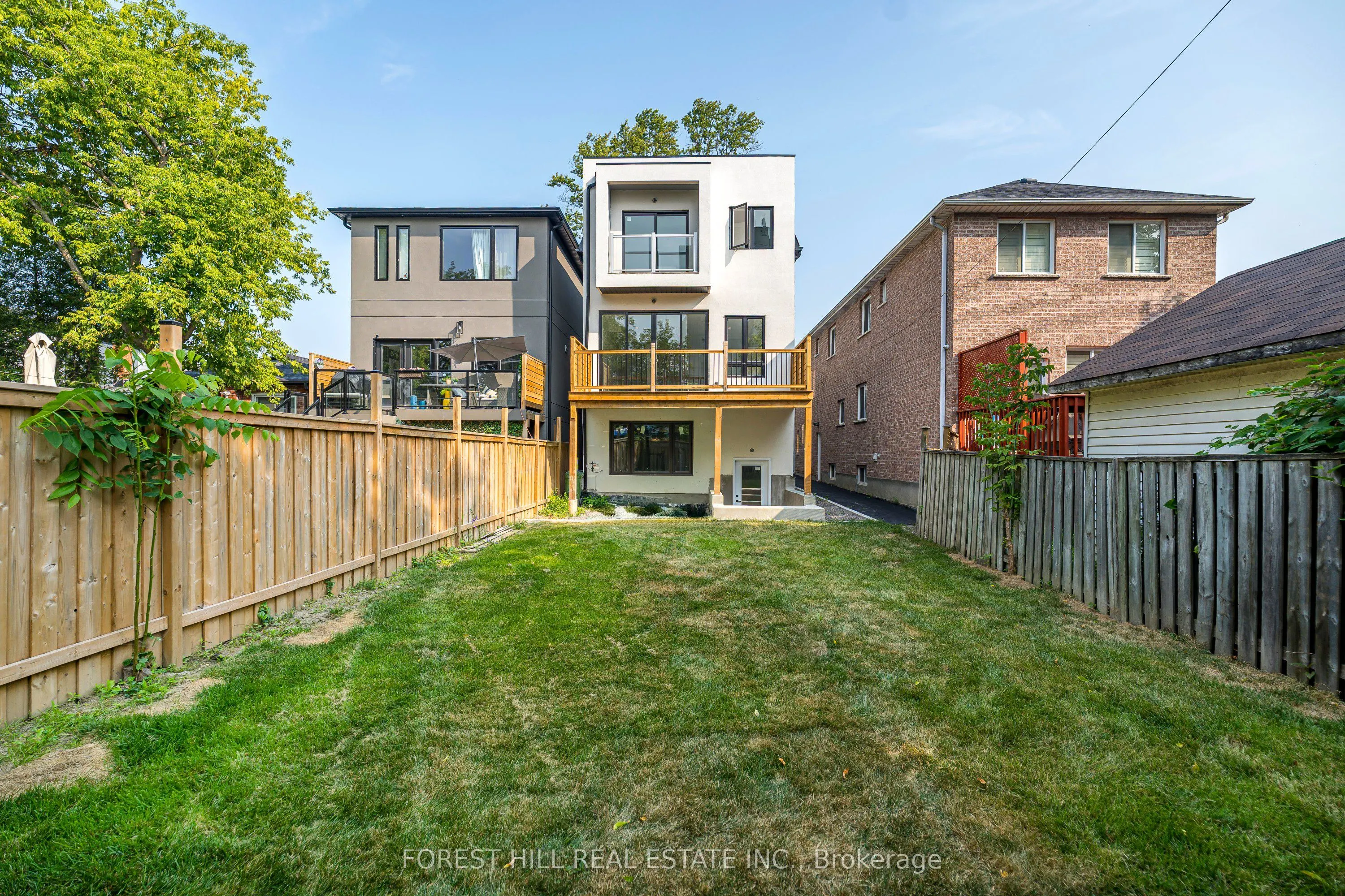 19 Simpson Avenue