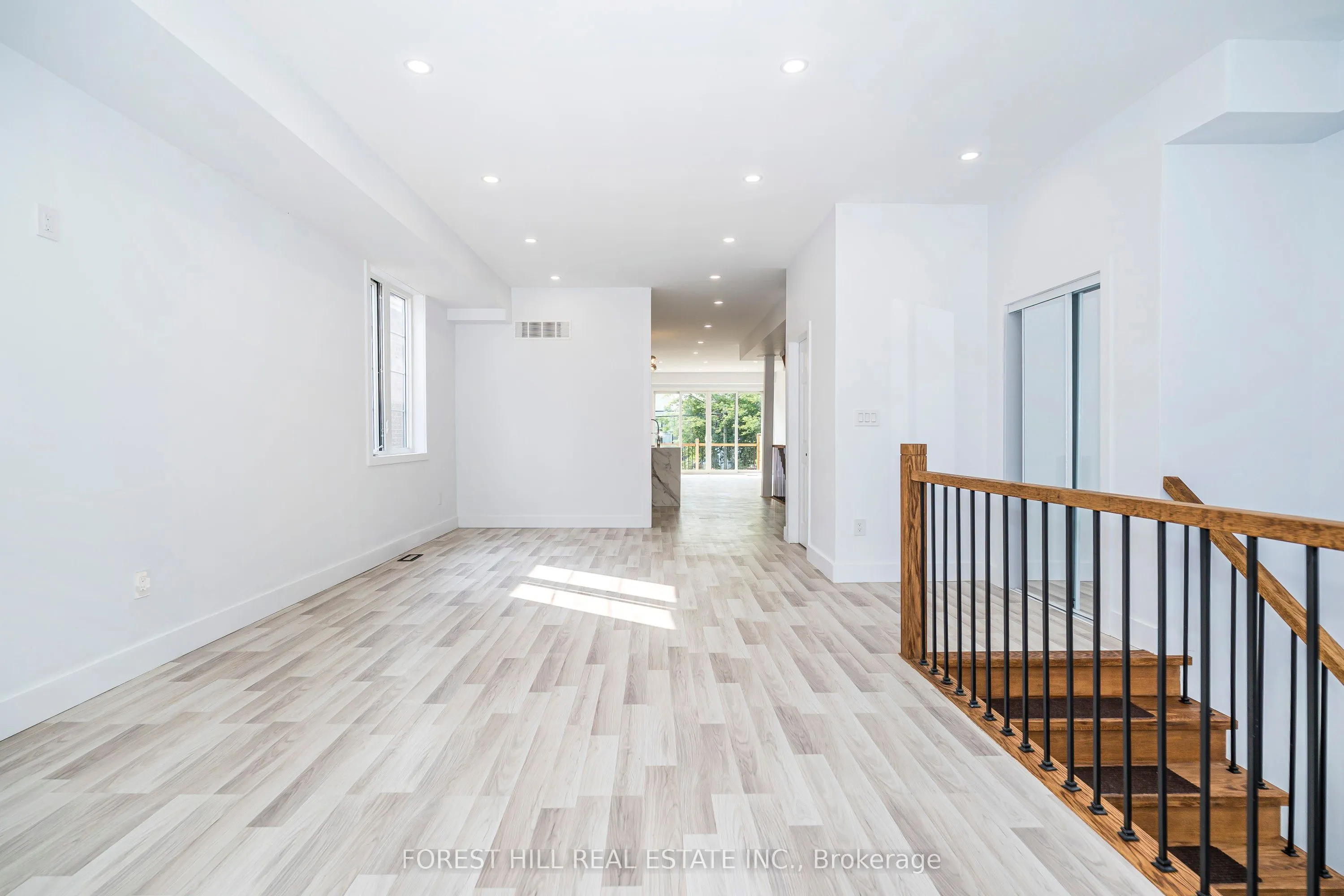 19 Simpson Avenue