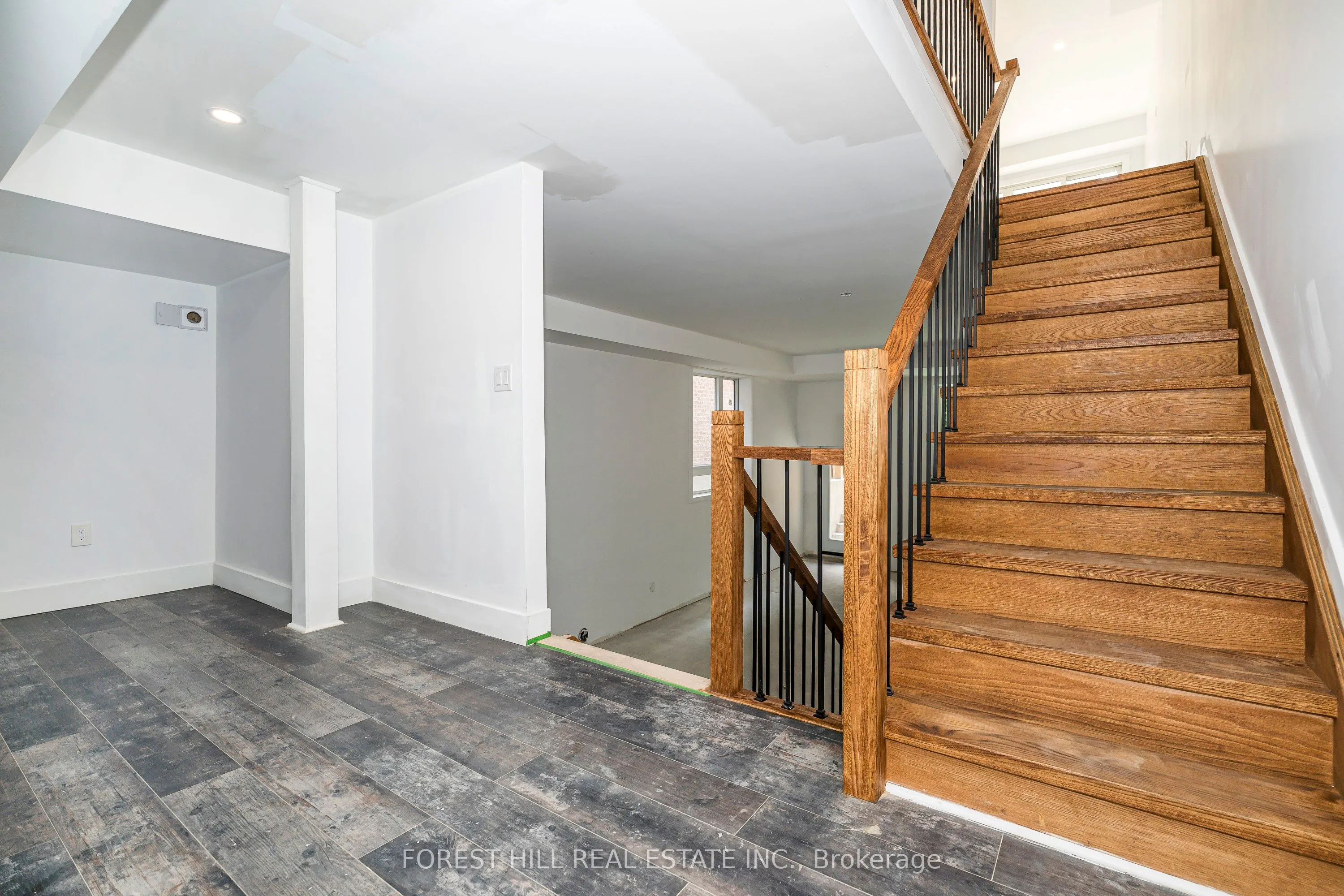 19 Simpson Avenue