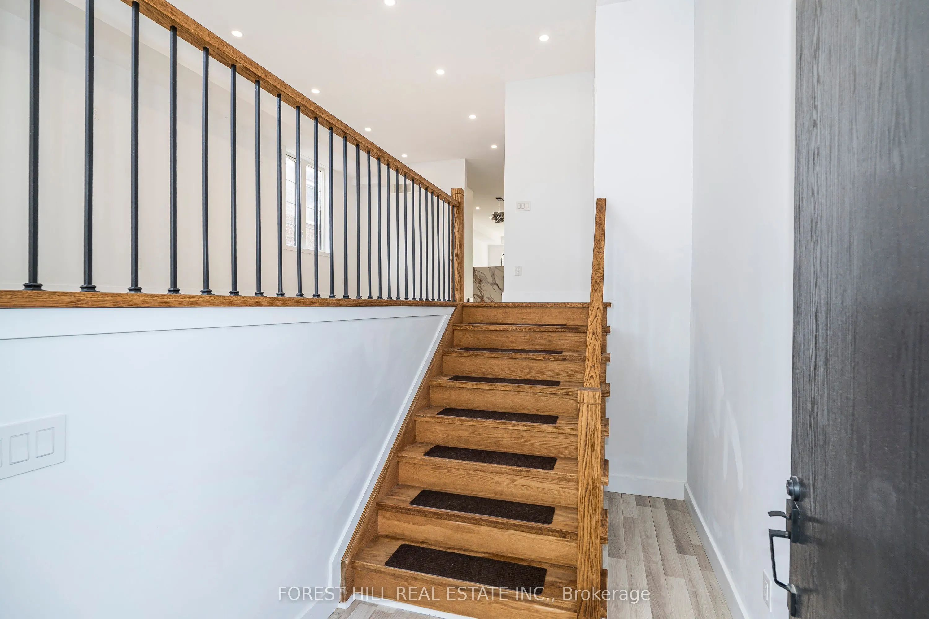 19 Simpson Avenue
