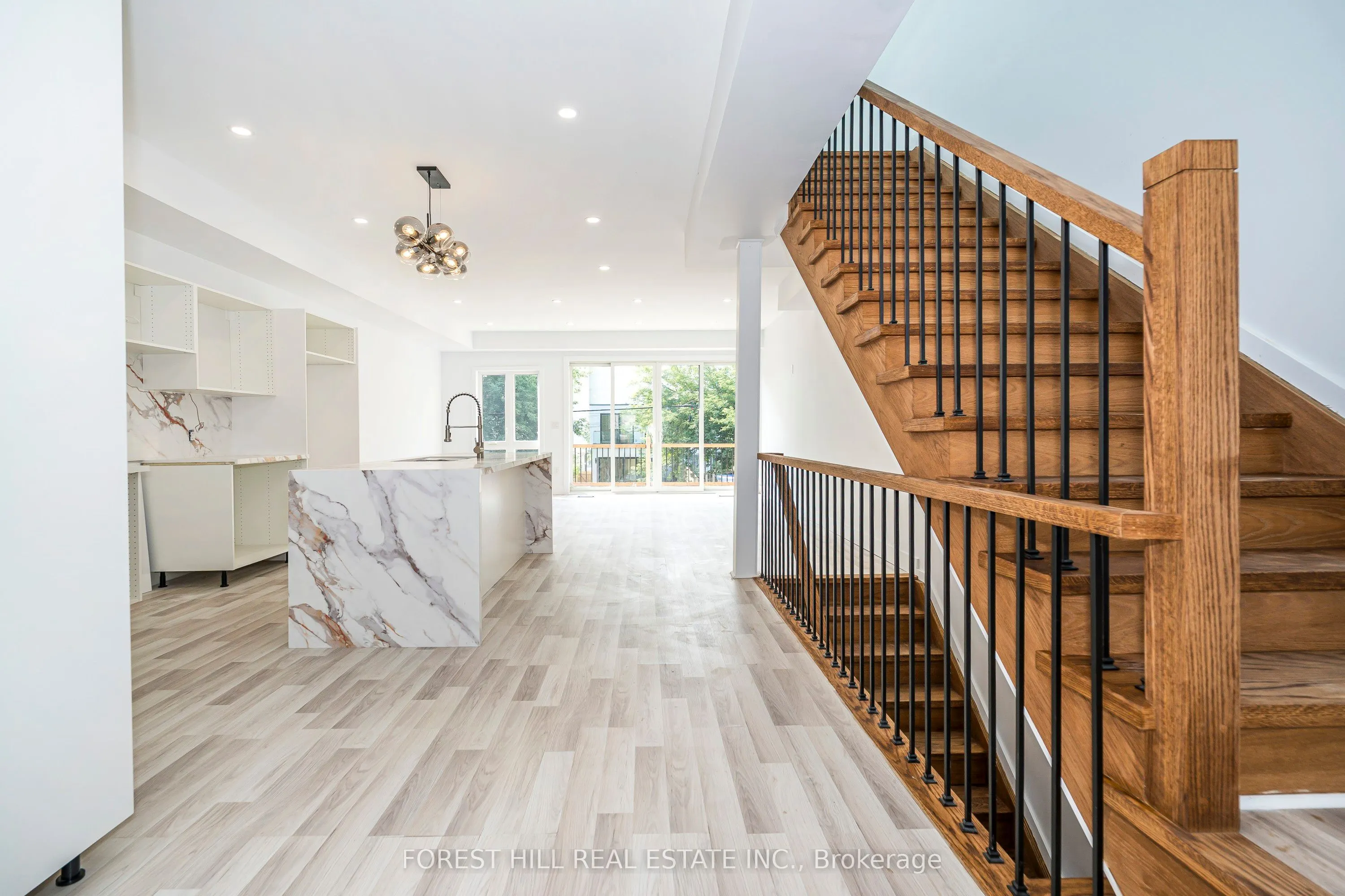19 Simpson Avenue