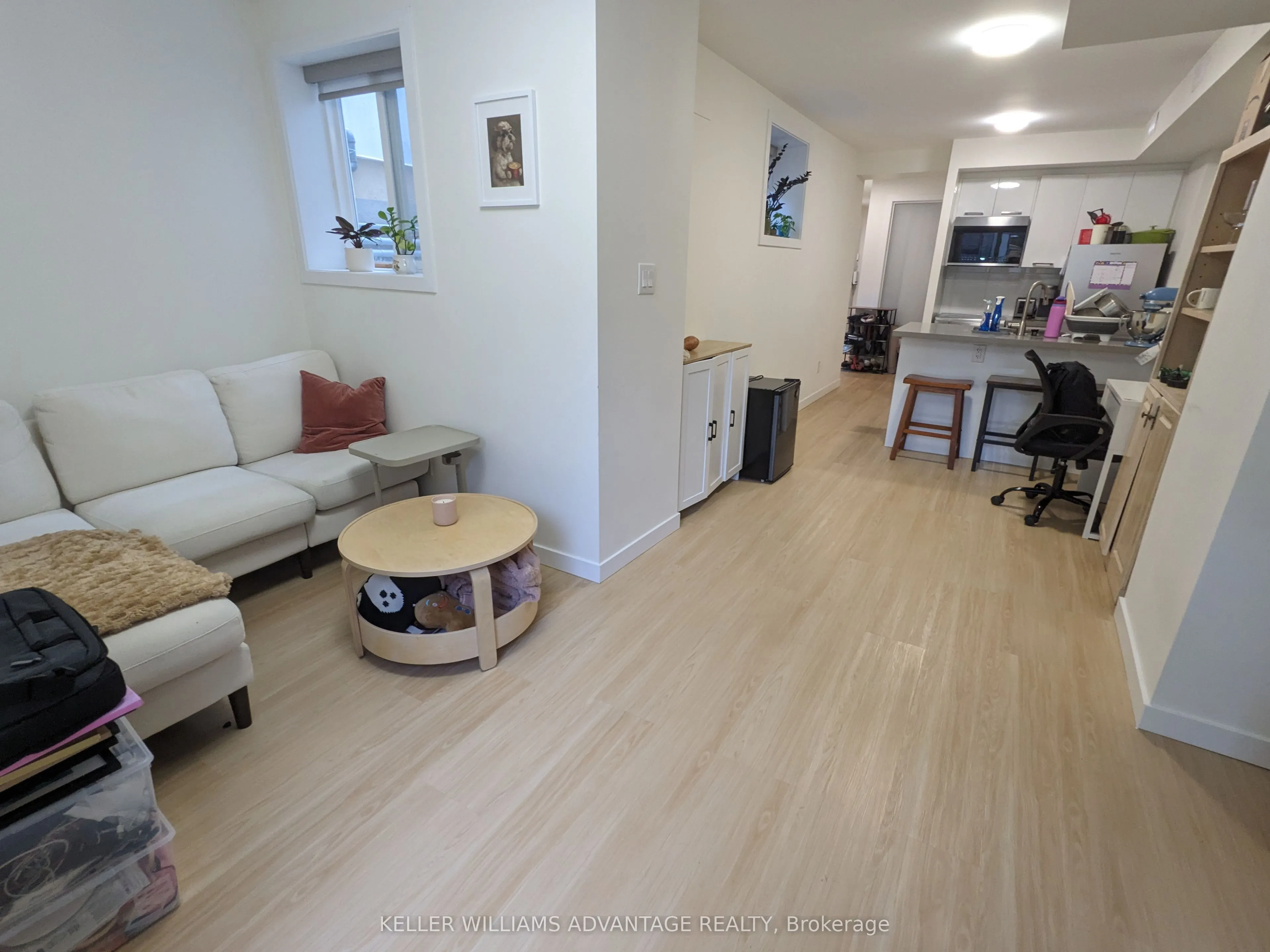 113 Woodbine Avenue, #Lower