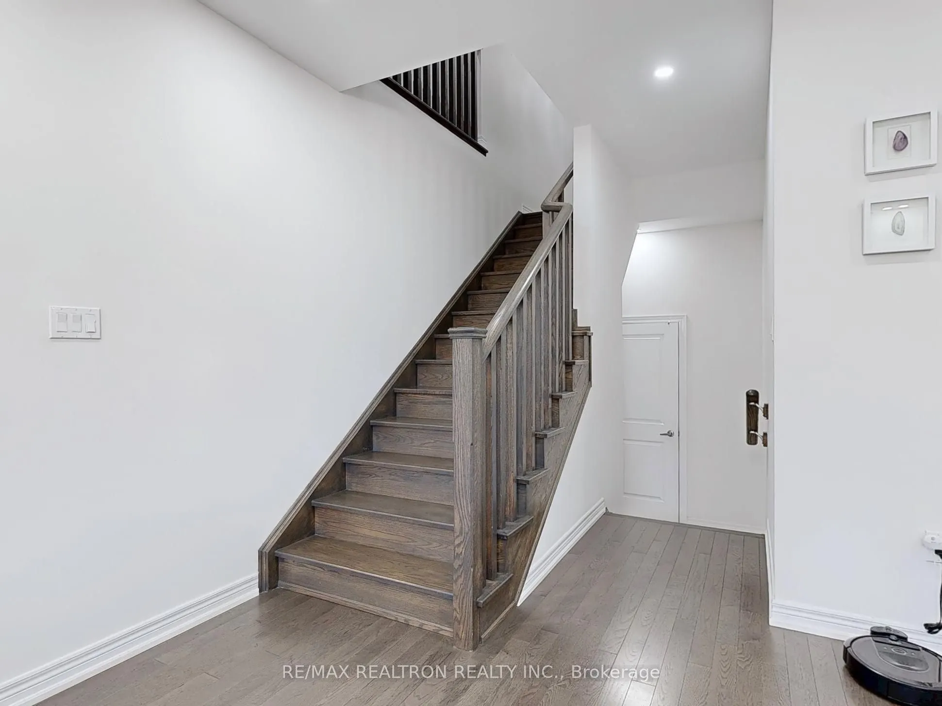 2 Auckland Drive
