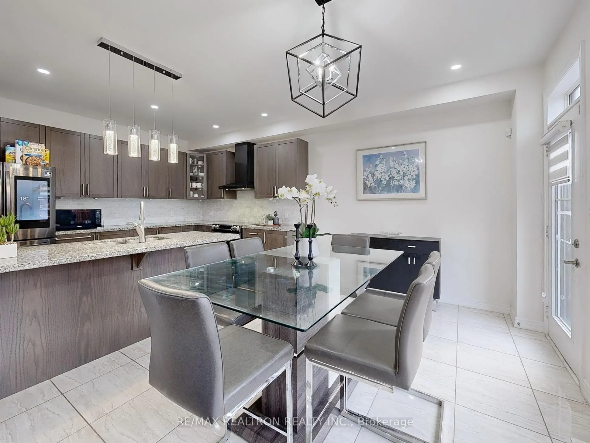 2 Auckland Drive