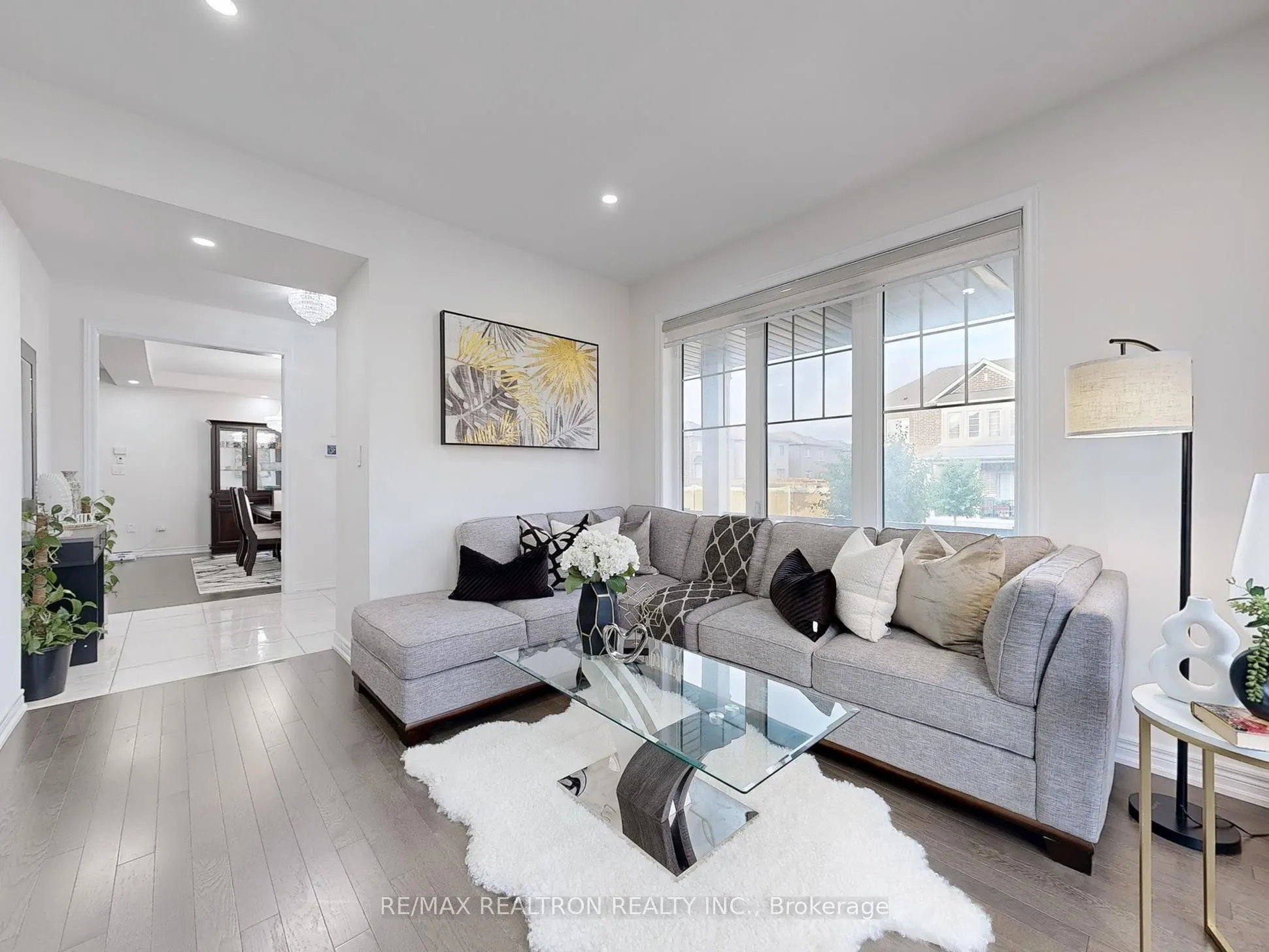 2 Auckland Drive