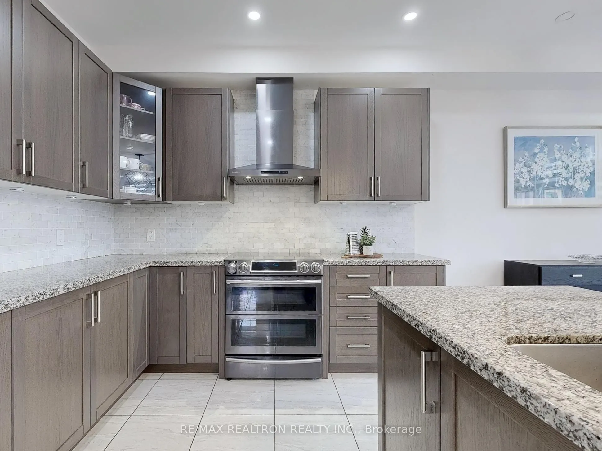 2 Auckland Drive