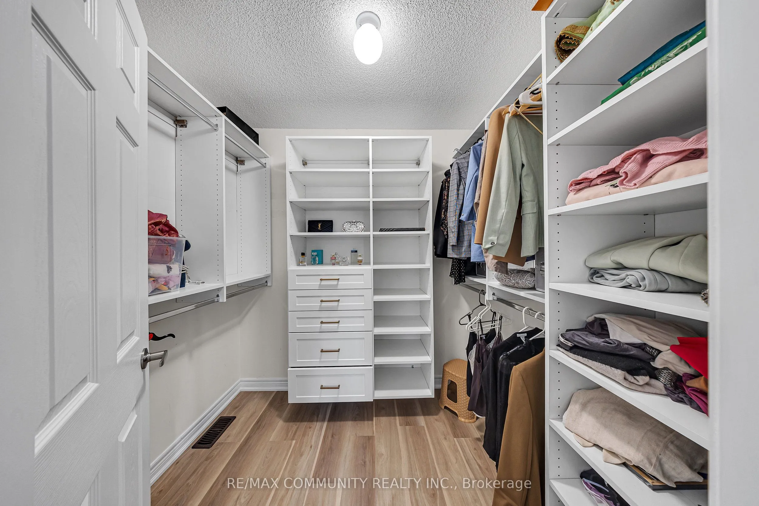 2455 Hibiscus Drive