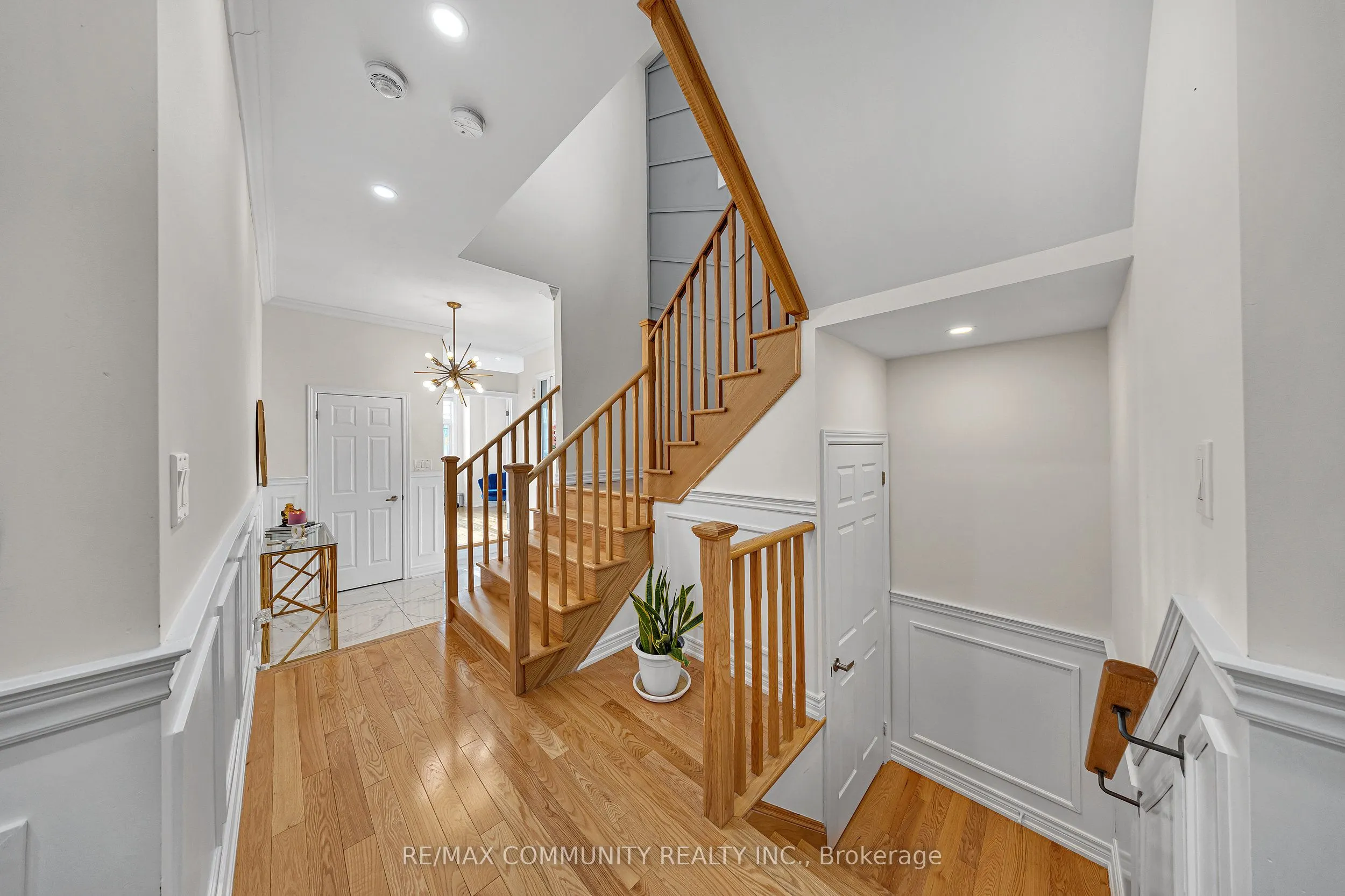 2455 Hibiscus Drive