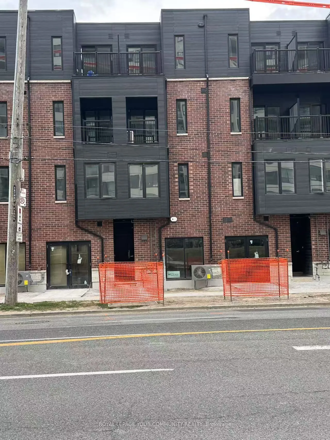 3069 Pharmacy Avenue, #6