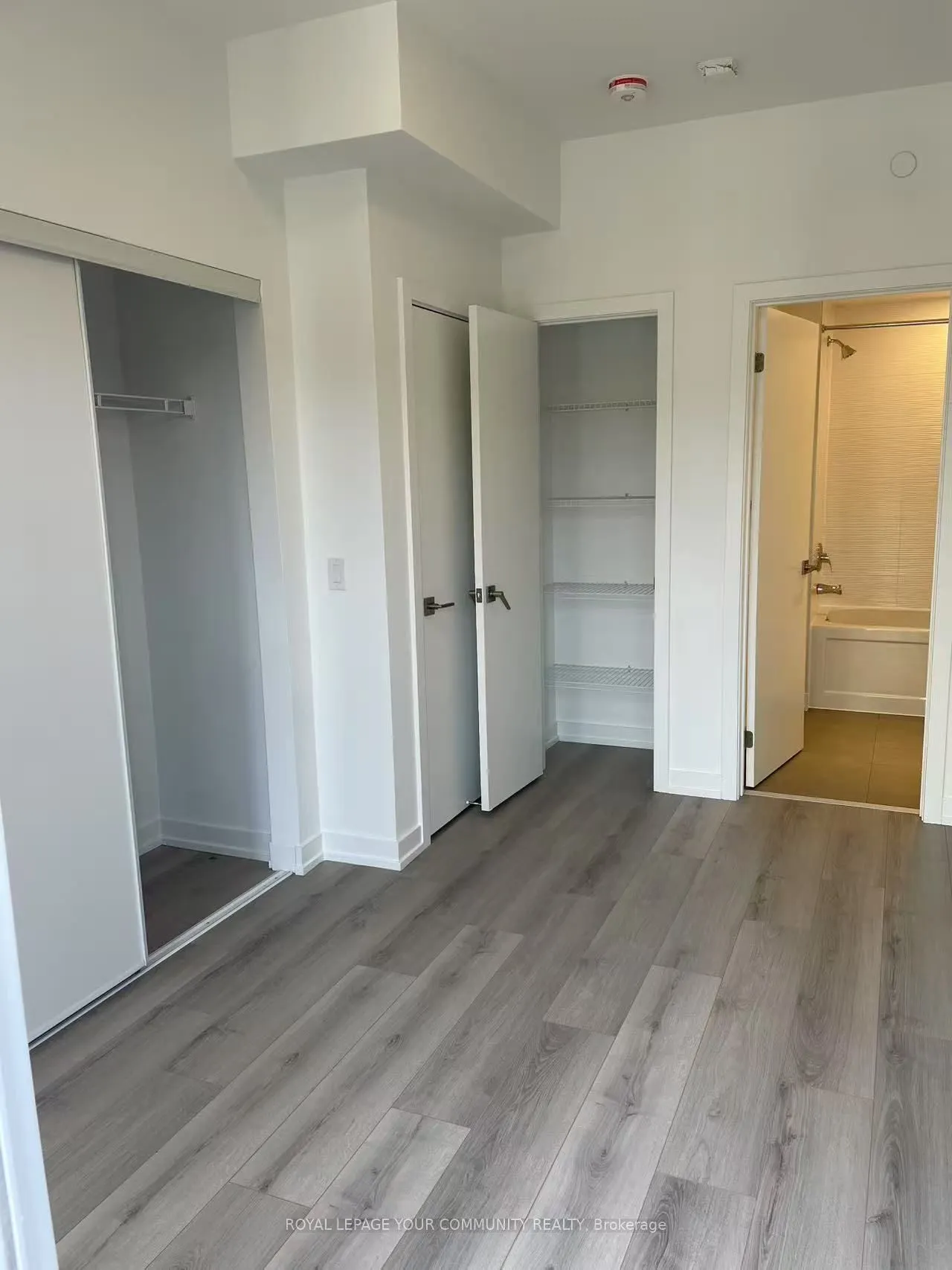 3069 Pharmacy Avenue, #6