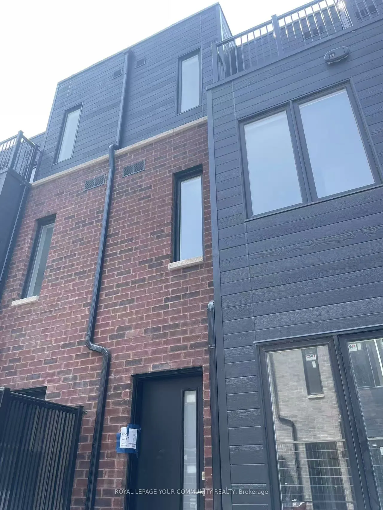 3069 Pharmacy Avenue, #6