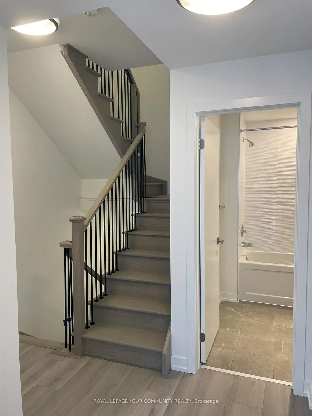 3069 Pharmacy Avenue, #6