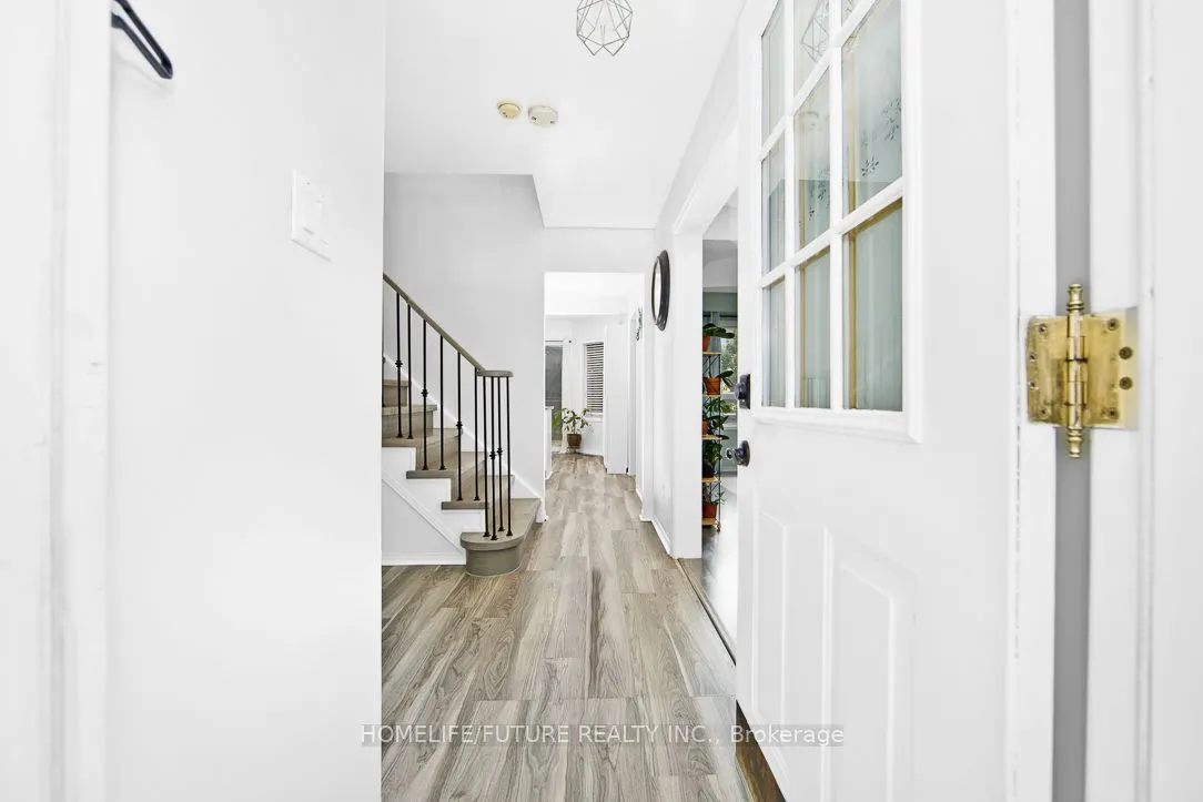 23 Meredith Court