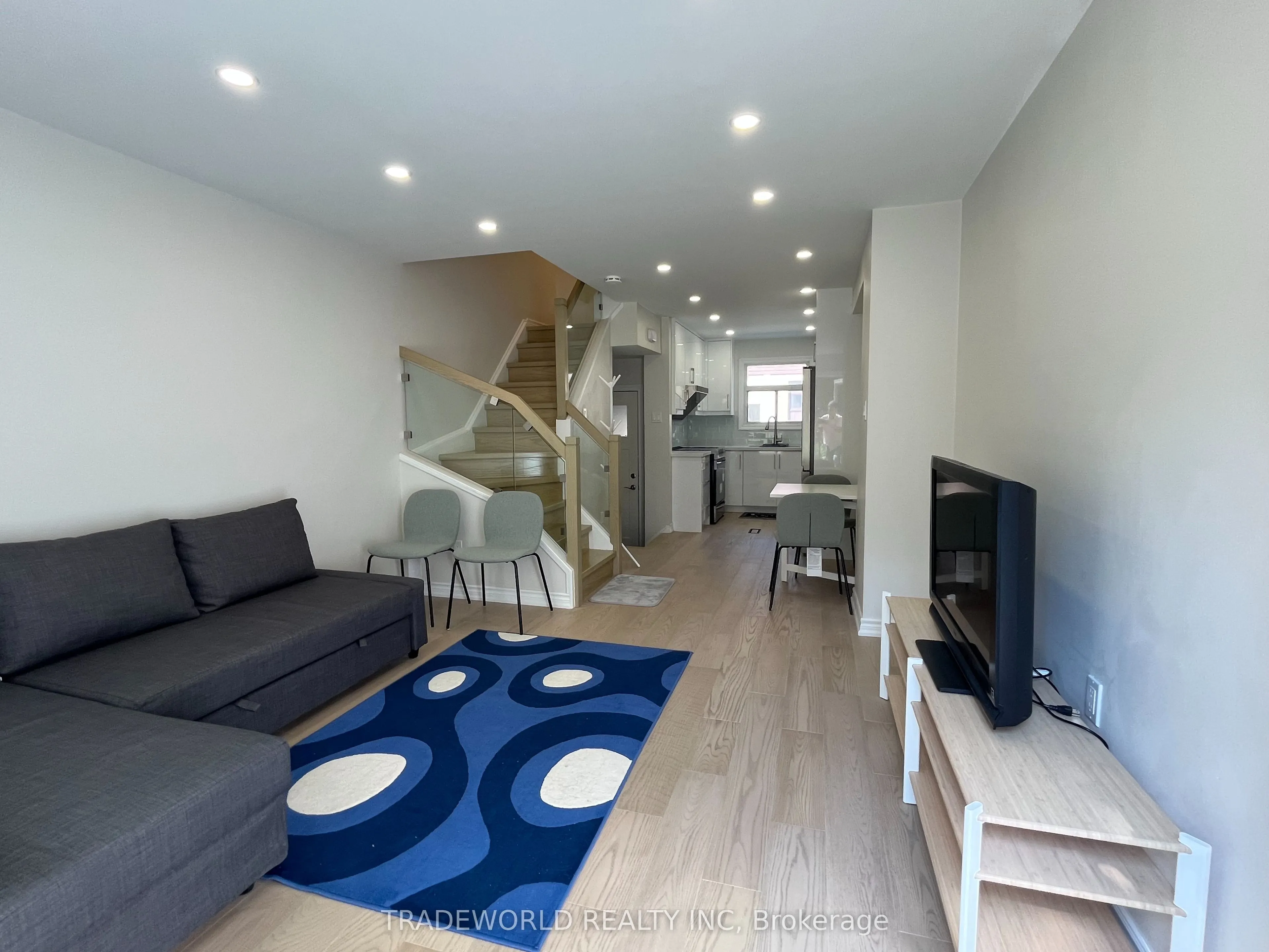 275 Broadview Avenue, #169
