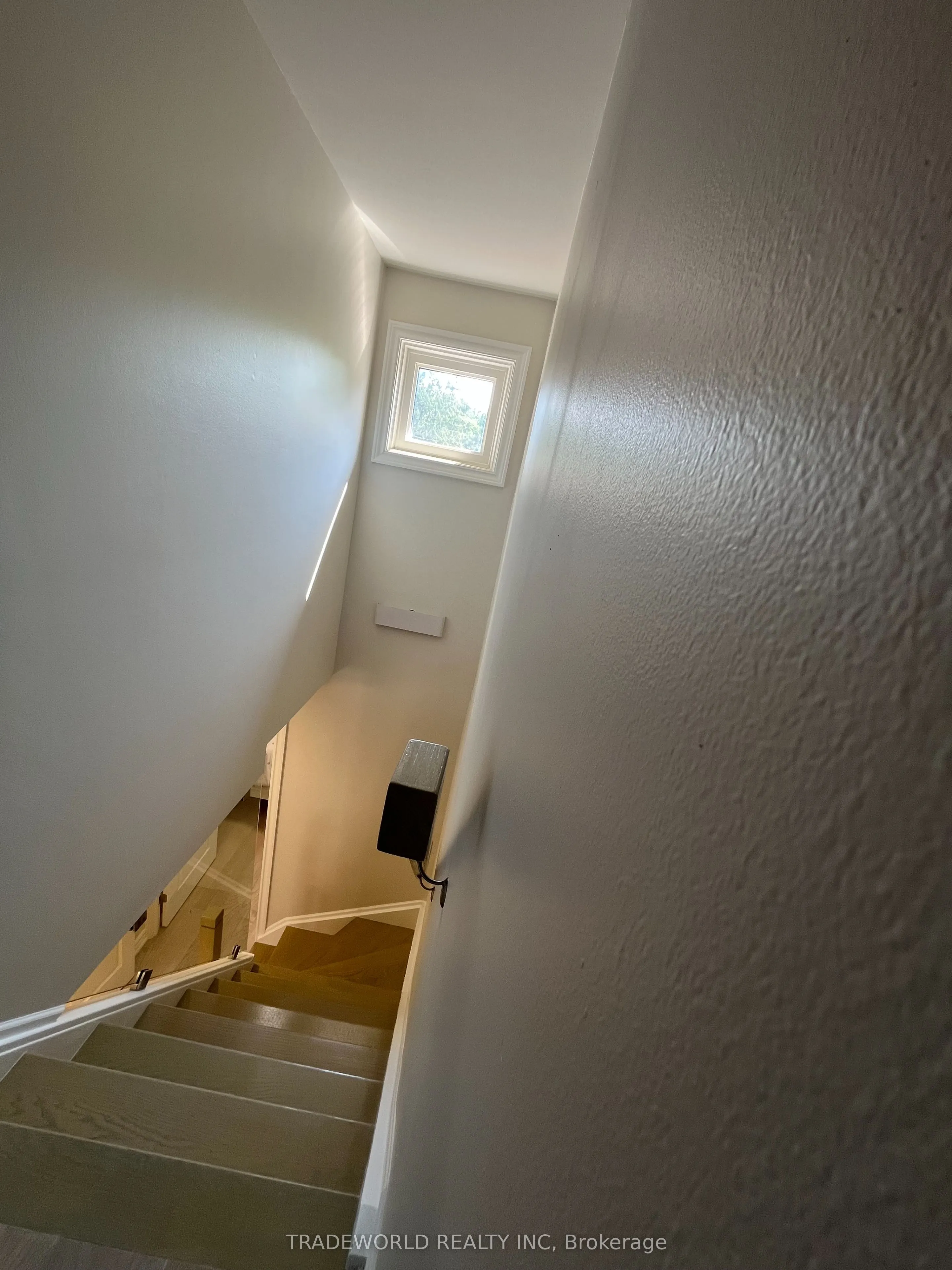 275 Broadview Avenue, #169
