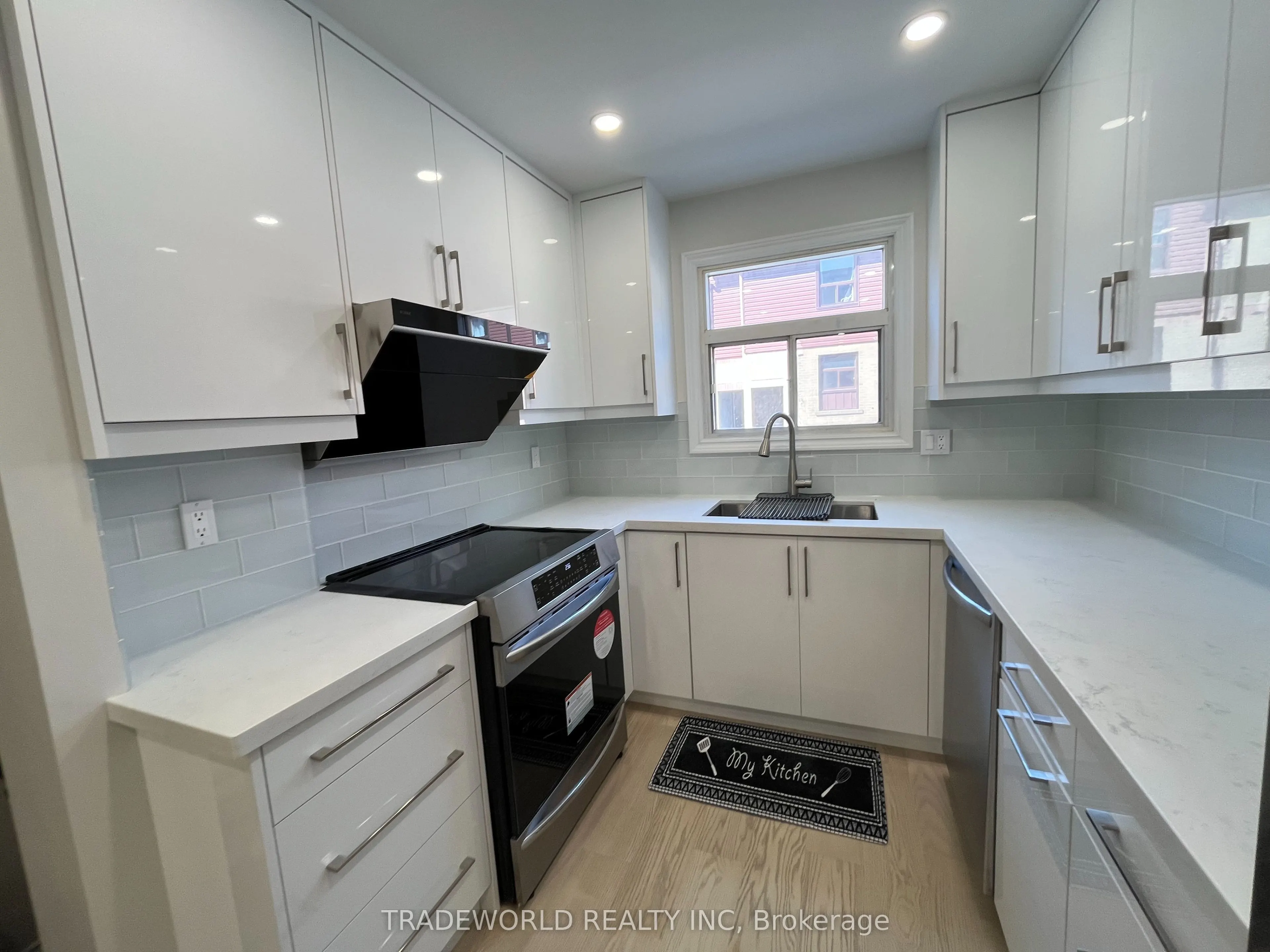 275 Broadview Avenue, #169
