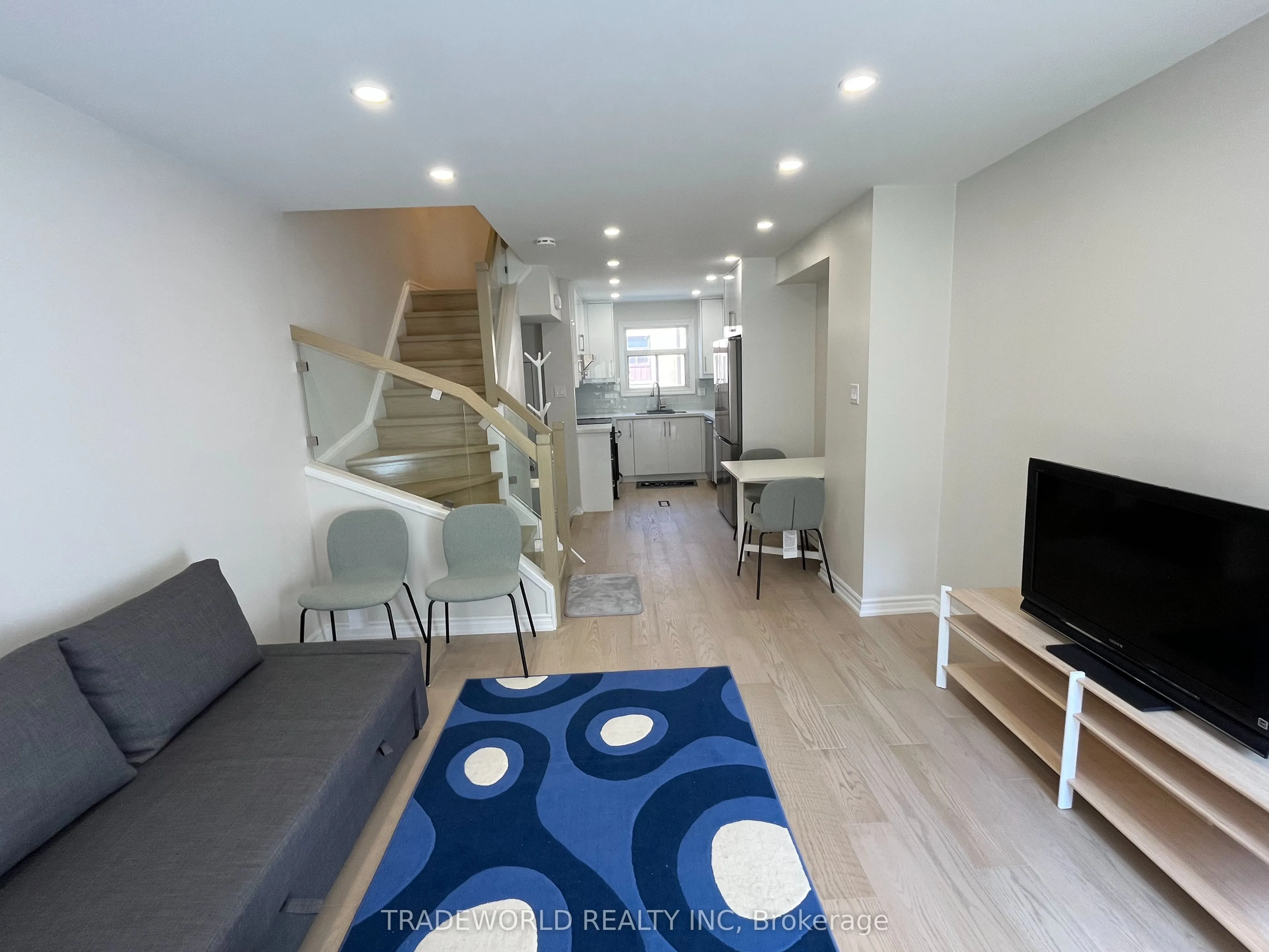 275 Broadview Avenue, #169