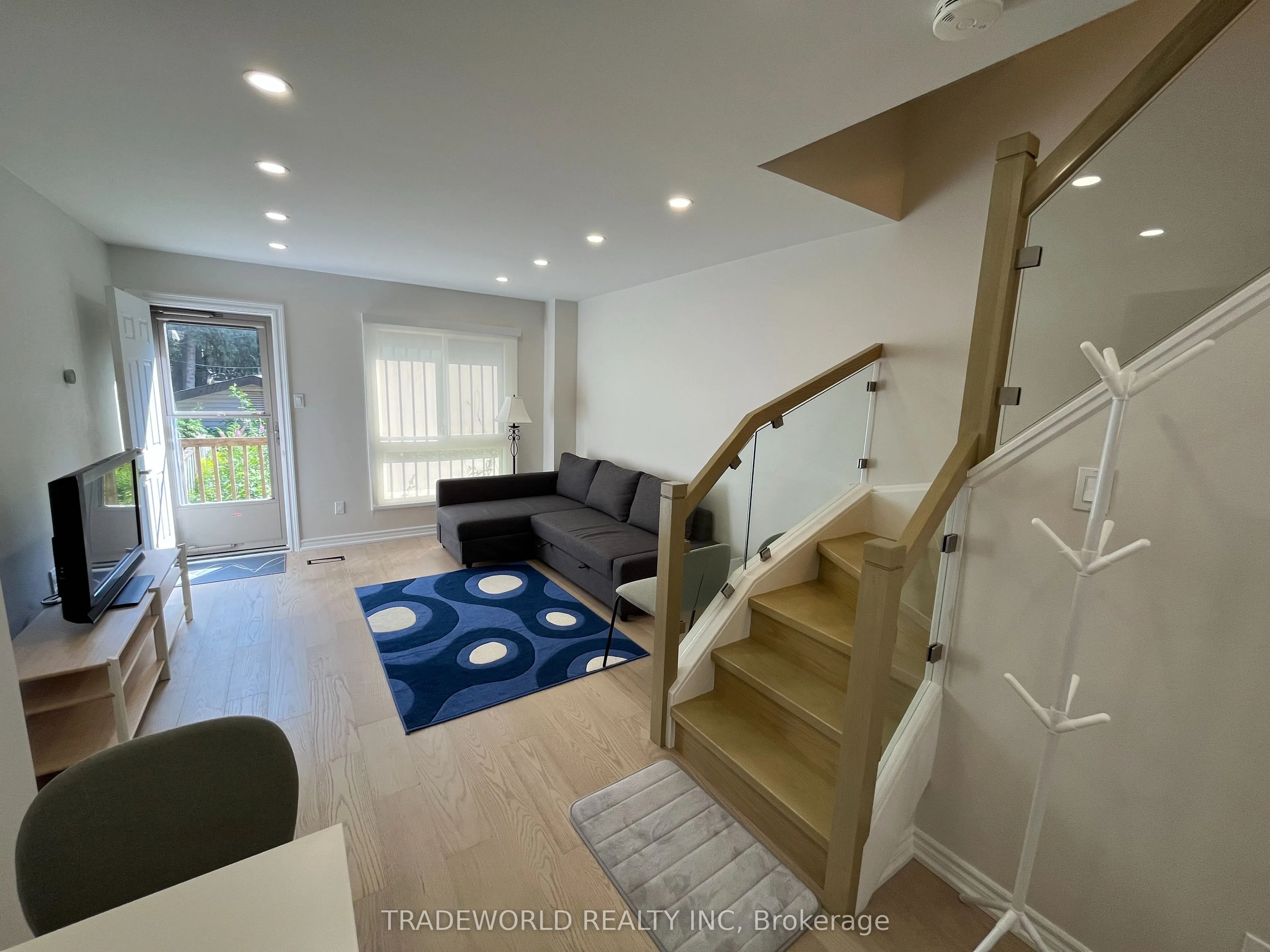 275 Broadview Avenue, #169