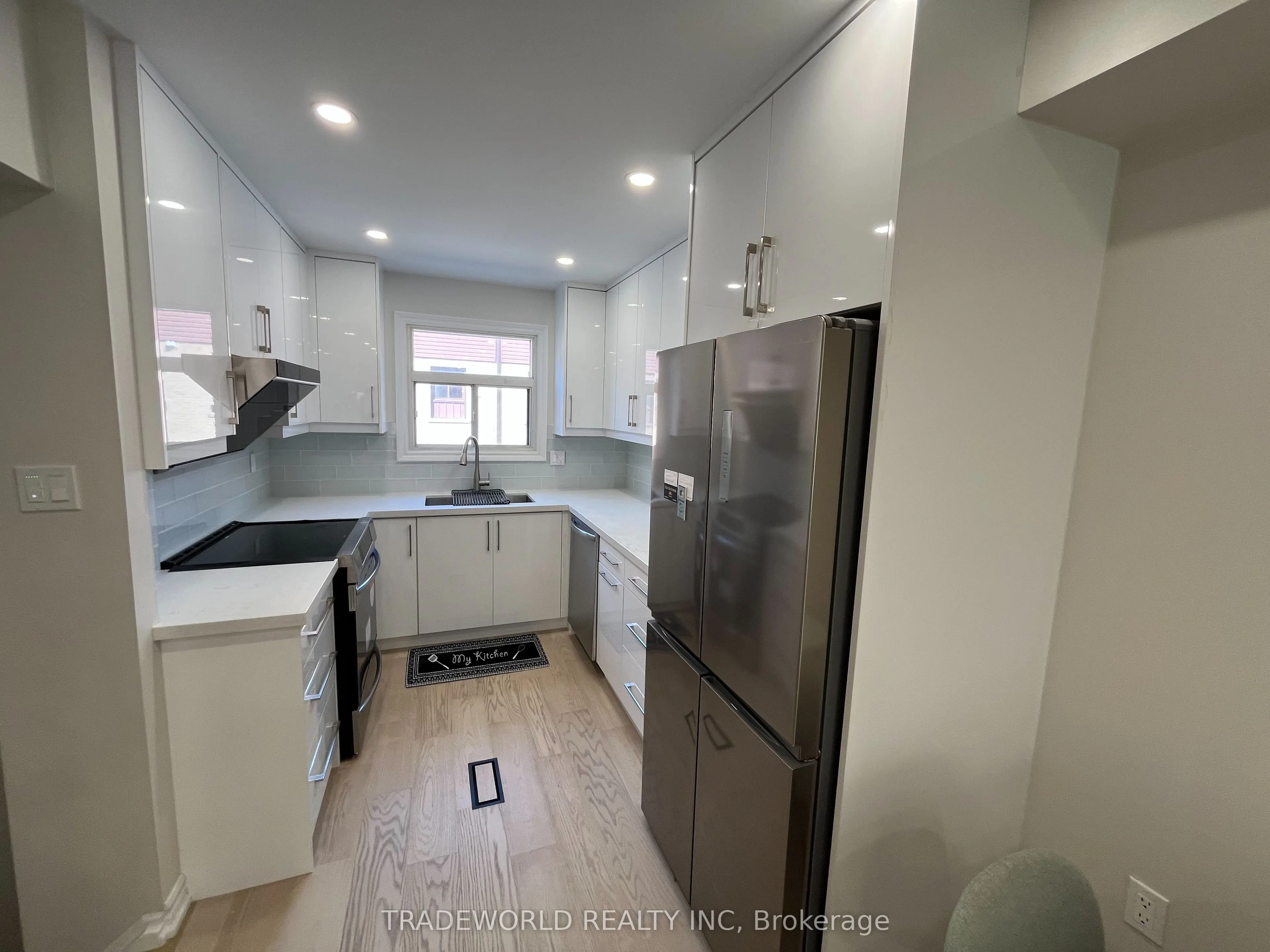275 Broadview Avenue, #169
