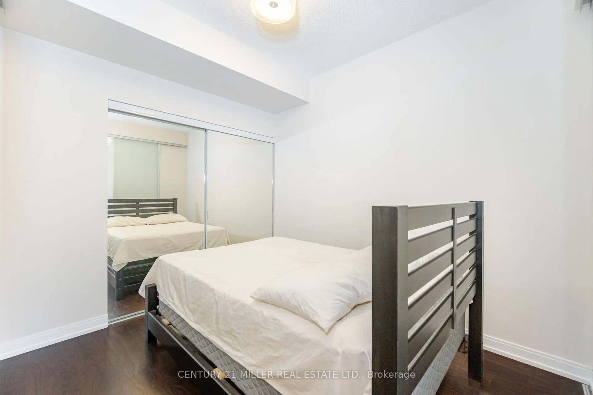181 Village Green Square, #216