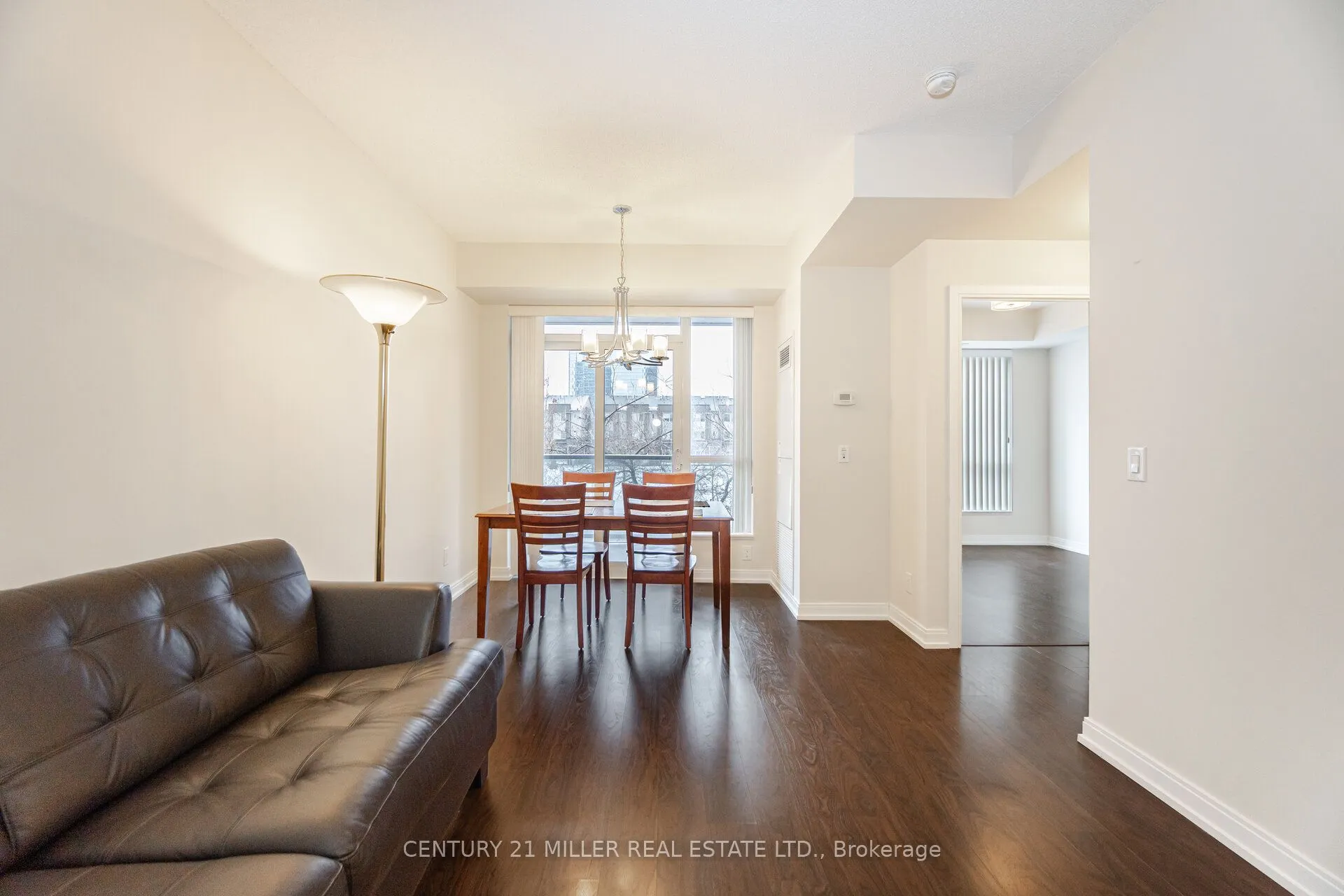 181 Village Green Square, #216