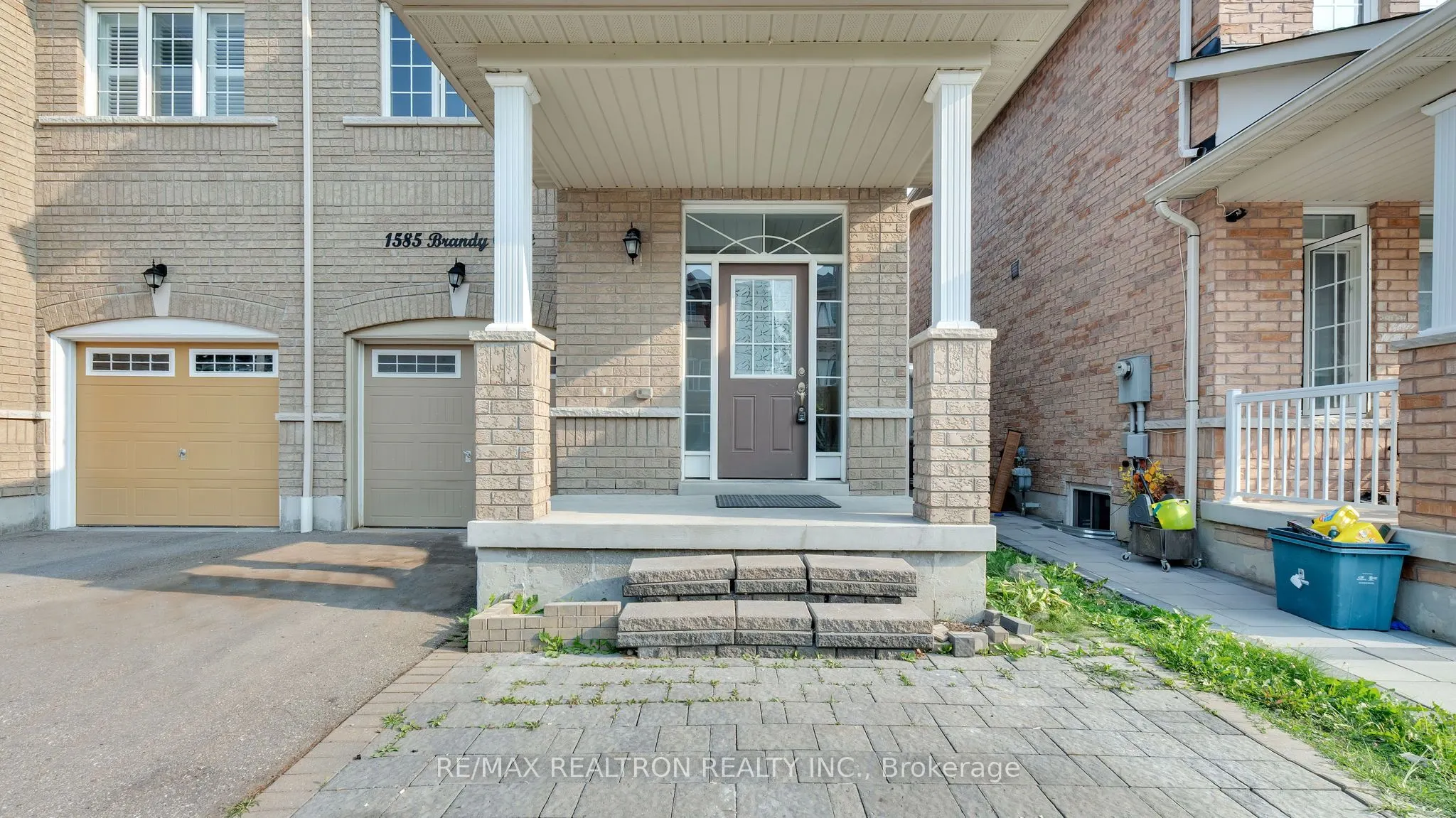 1585 Brandy Court