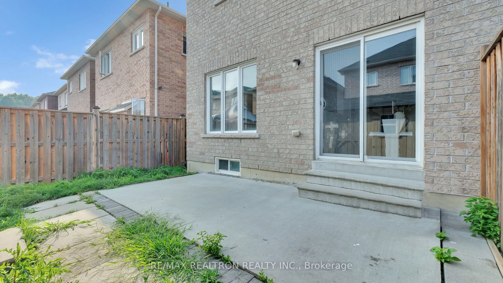 1585 Brandy Court