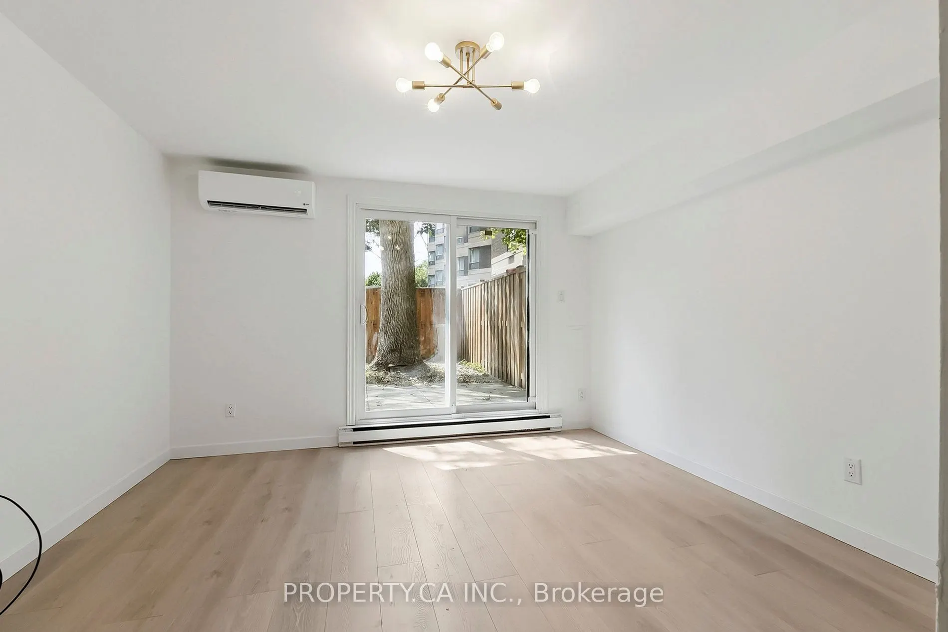 1209 Queen Street E, #29