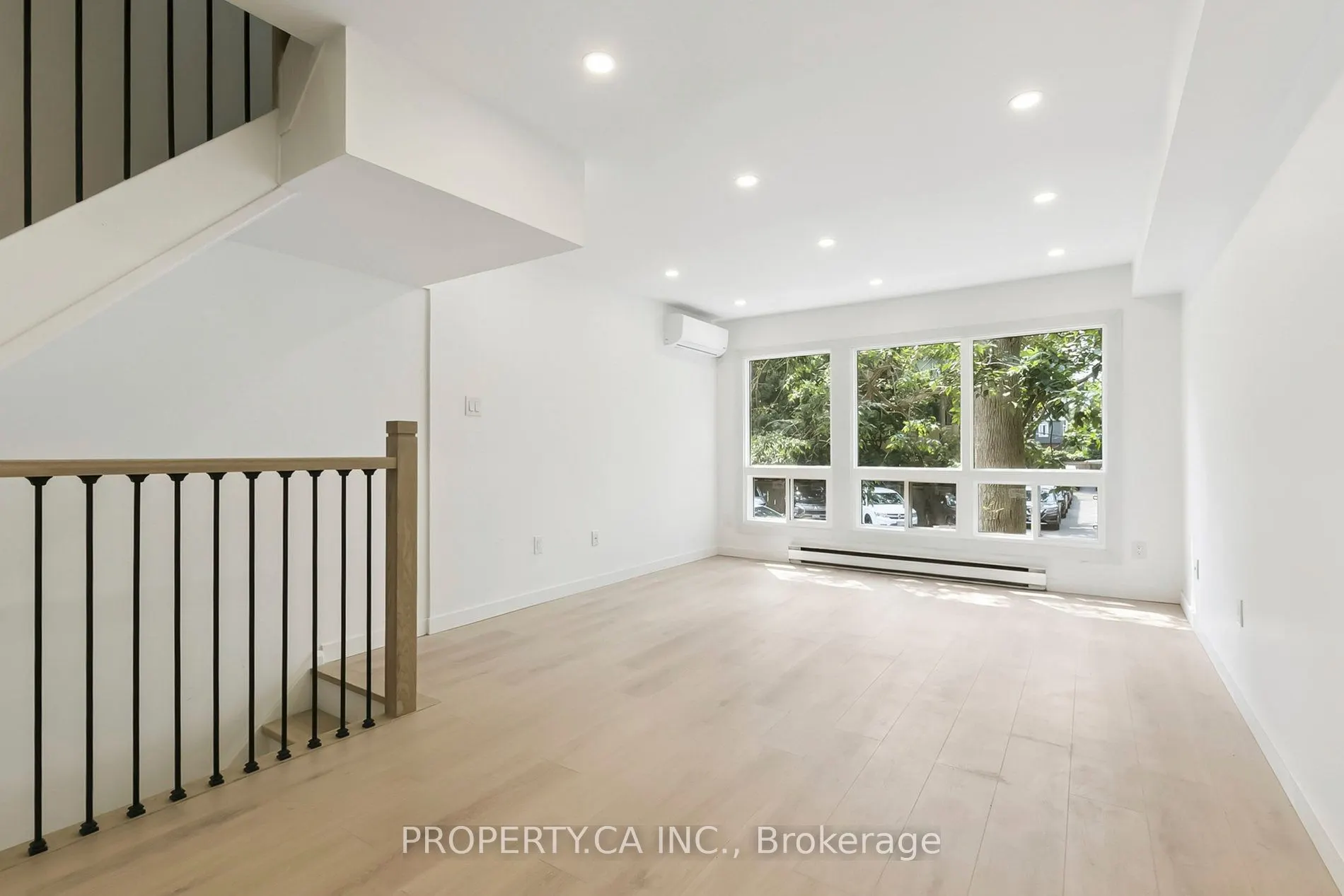 1209 Queen Street E, #29