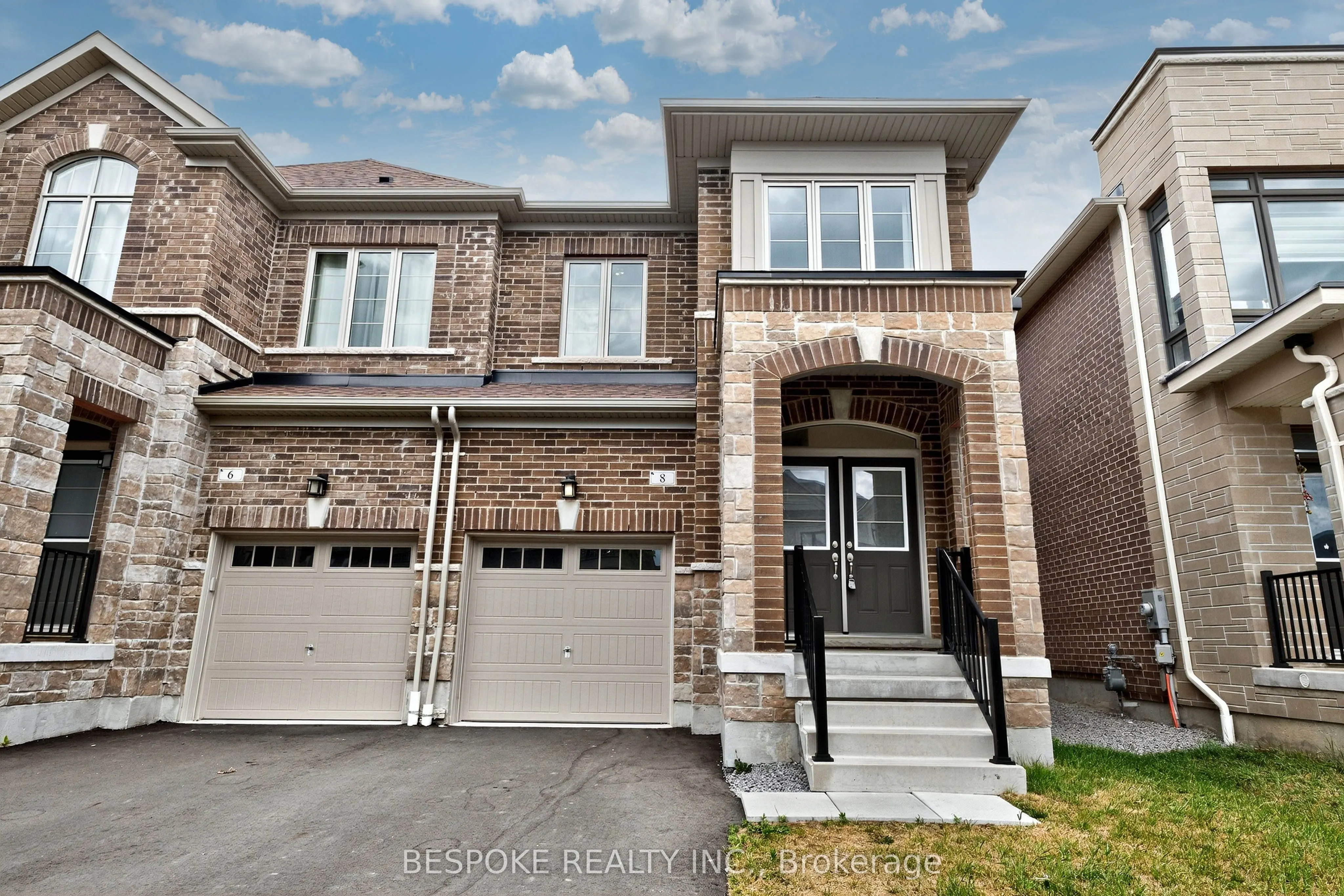 8 Hinkson Street