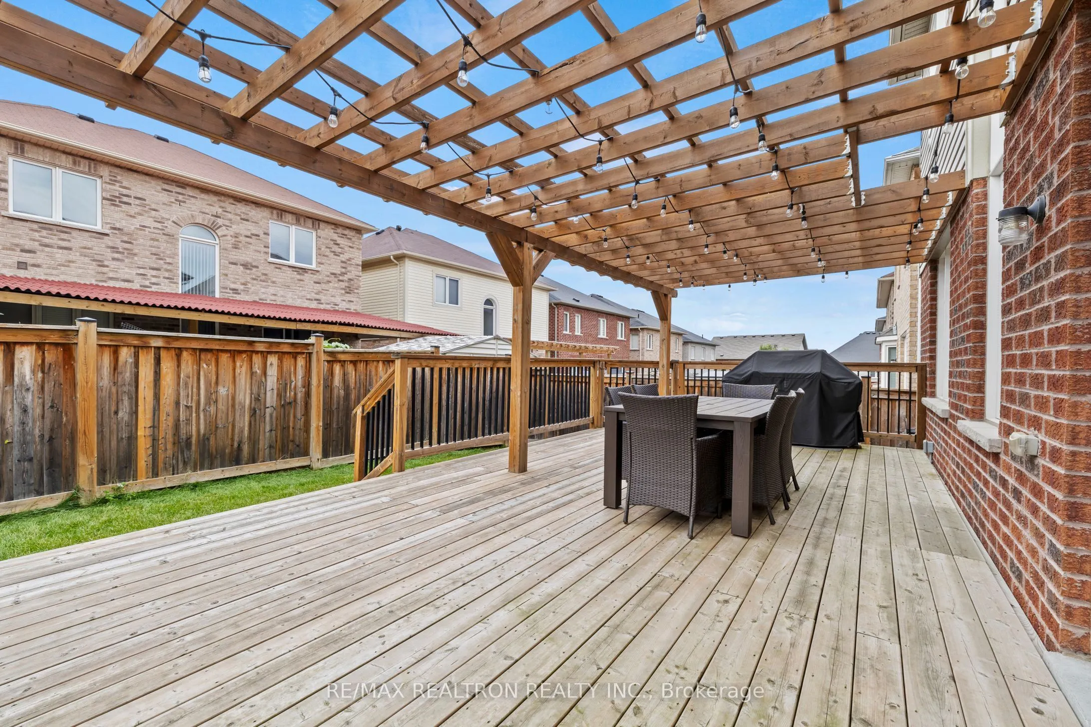 26 Garrardview Street