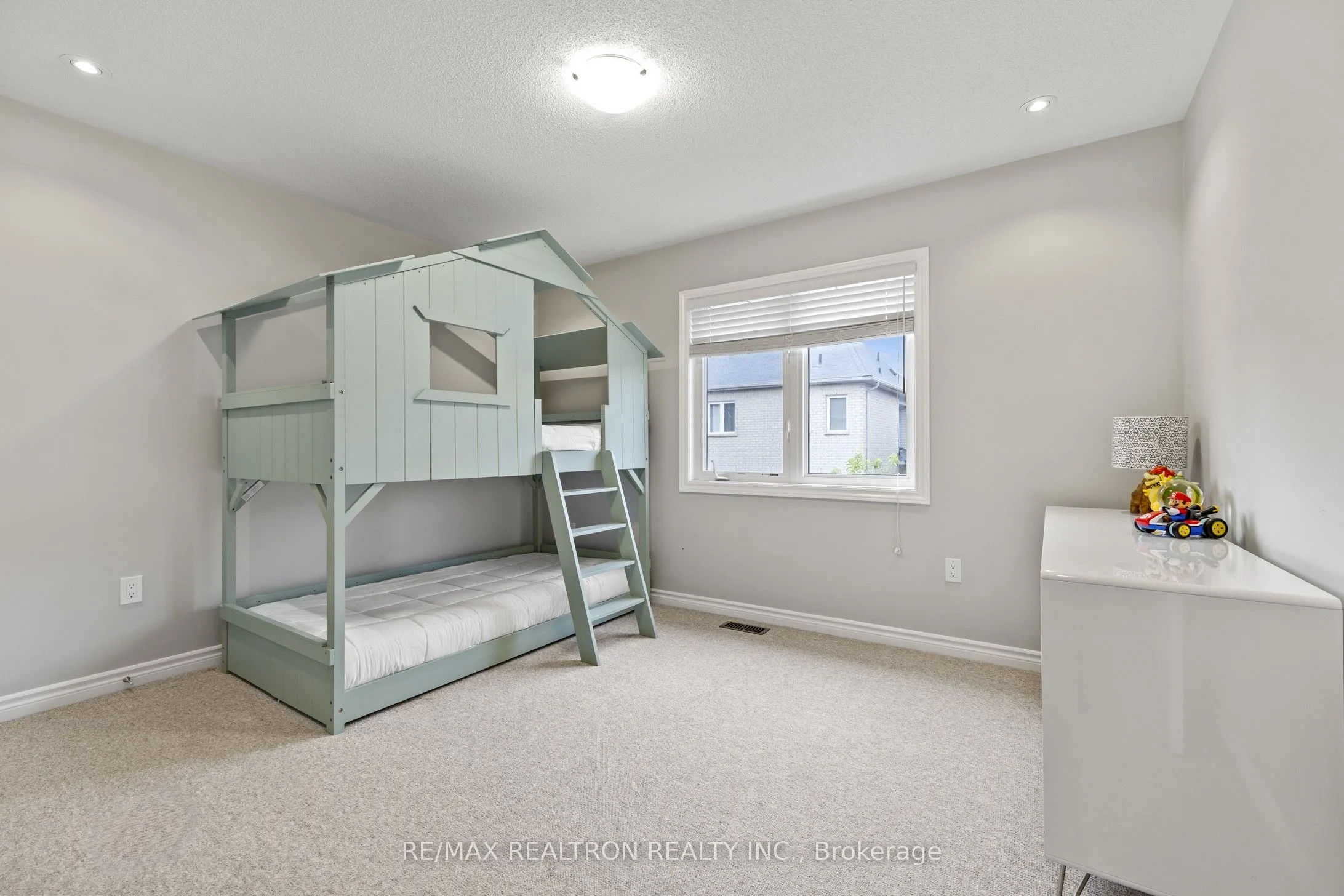 26 Garrardview Street
