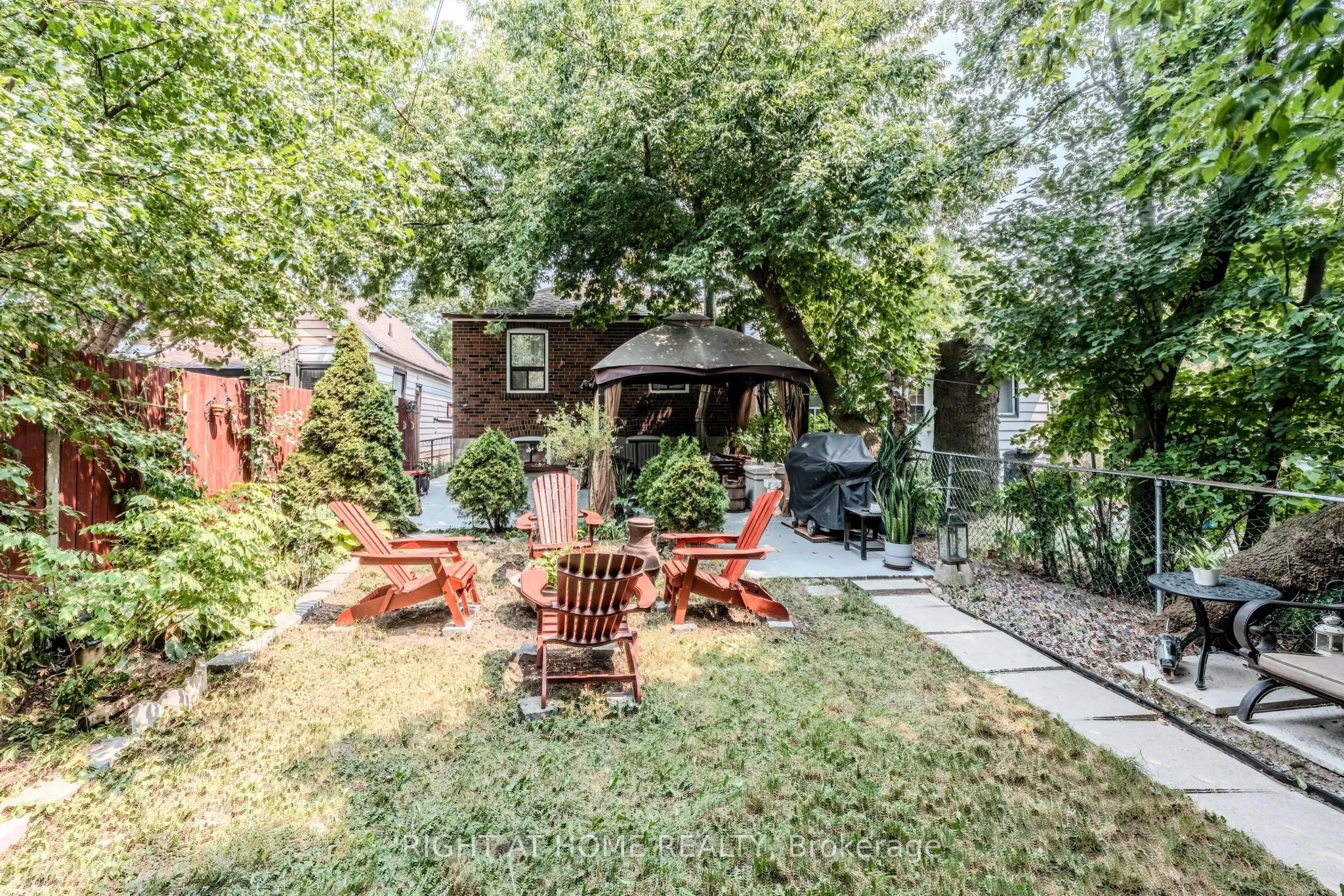 218 South Woodrow Boulevard