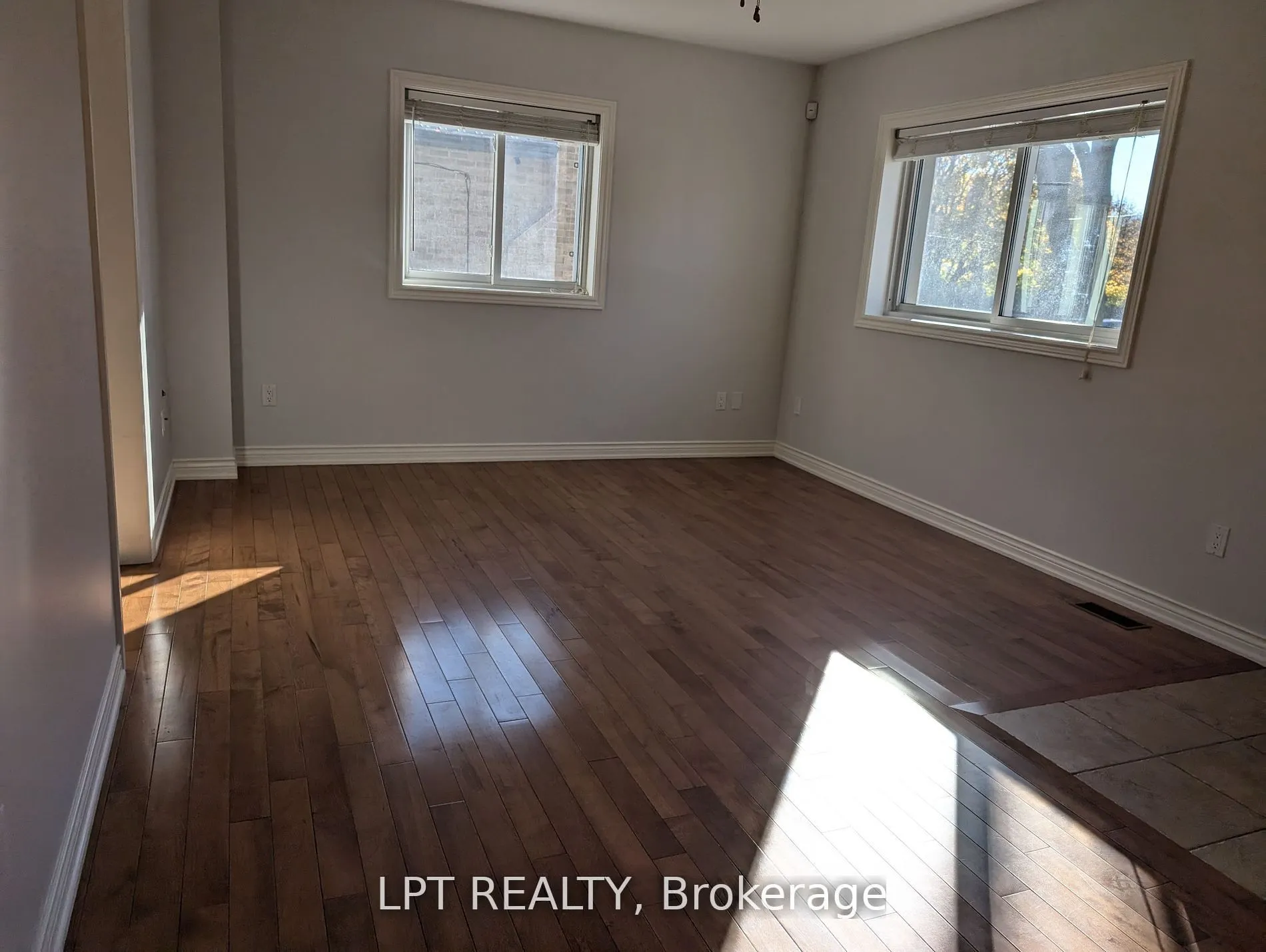 9 Atkinson Avenue, #Main