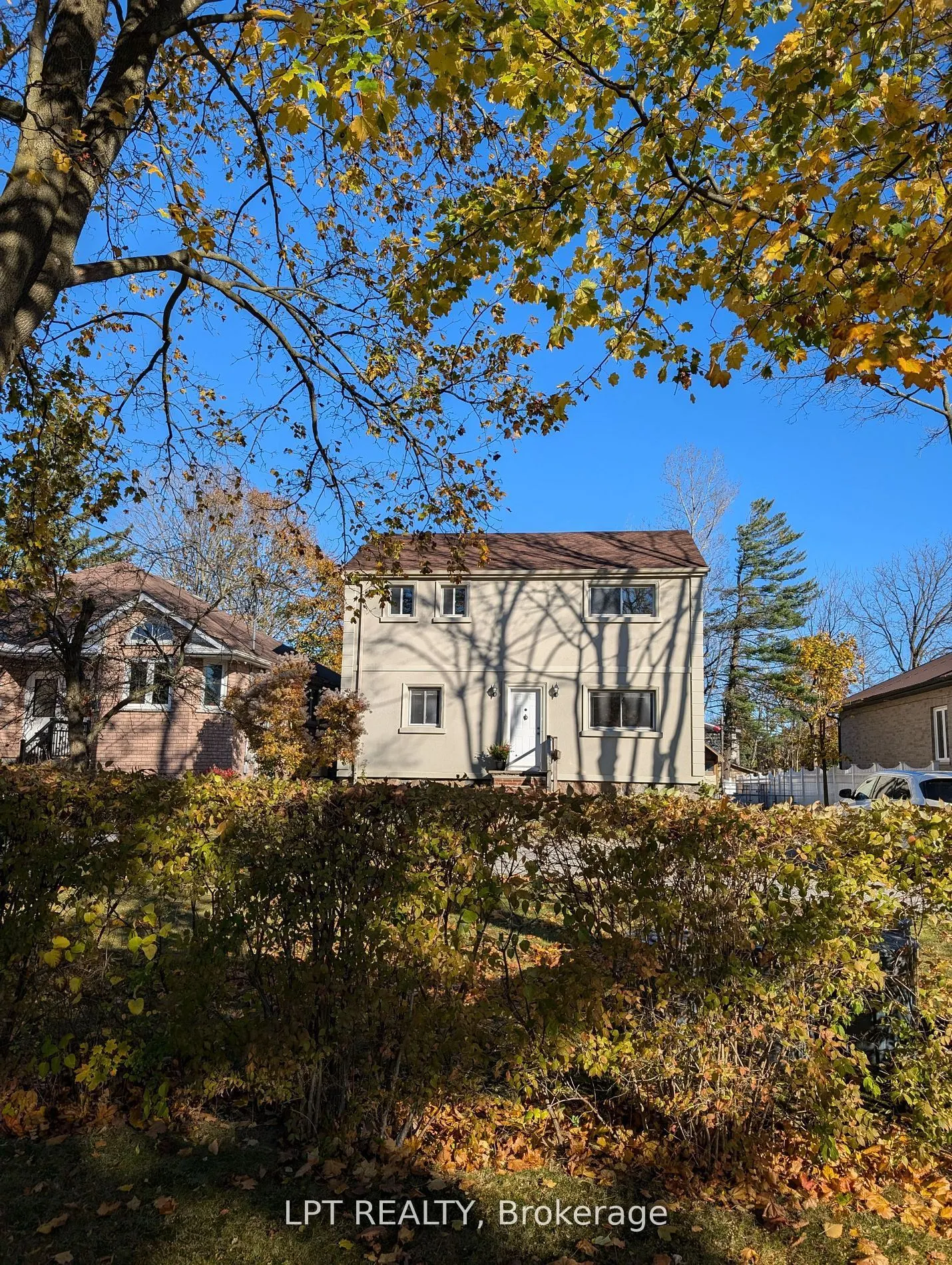 9 Atkinson Avenue, #Main