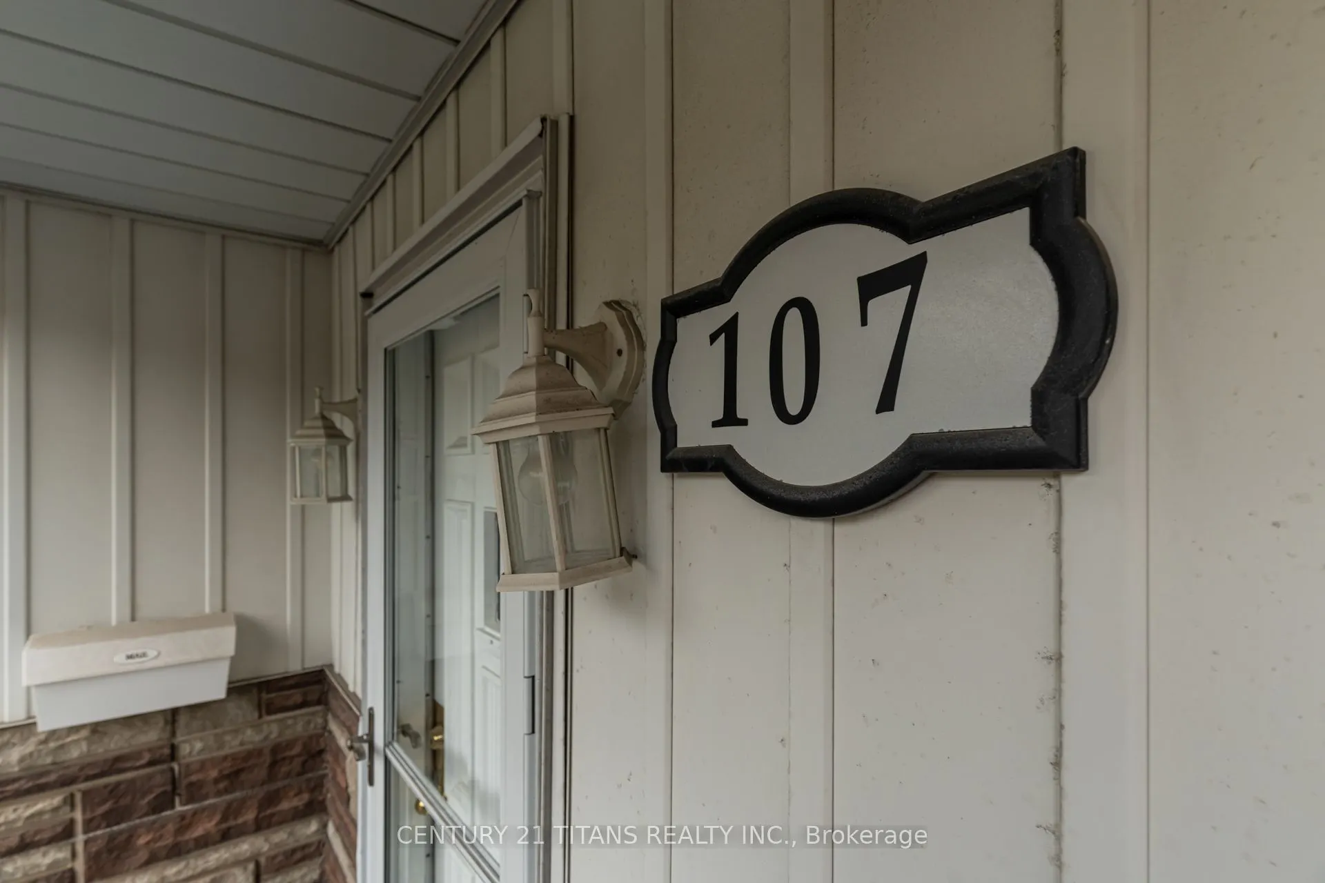 107 Wilson Road N