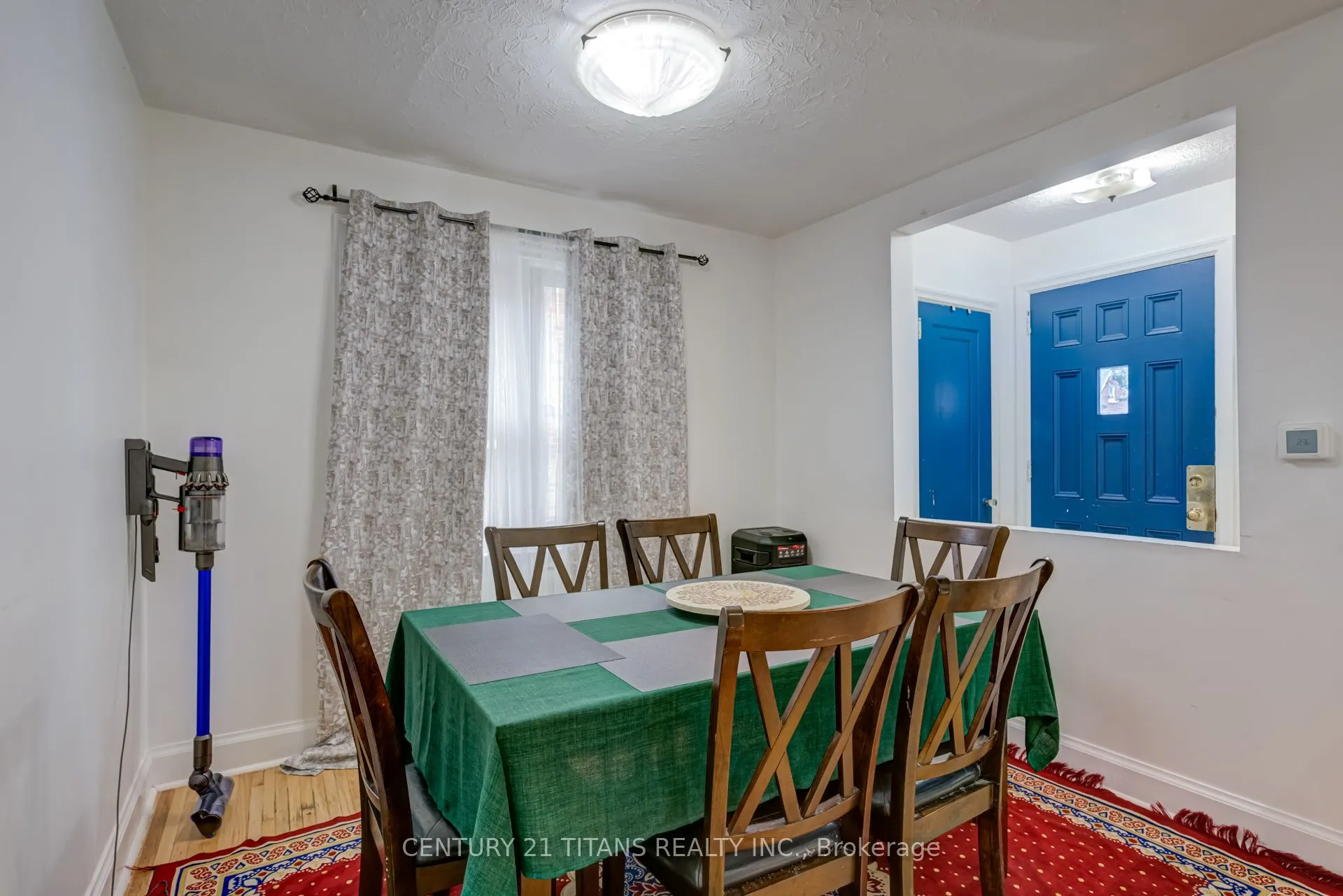 107 Wilson Road N