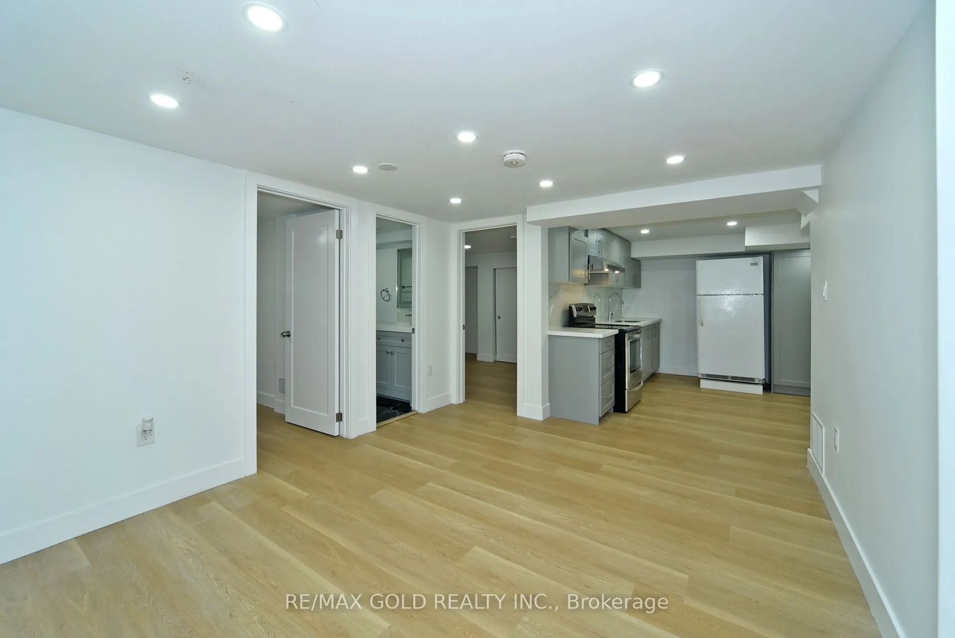 42 Rideout Street