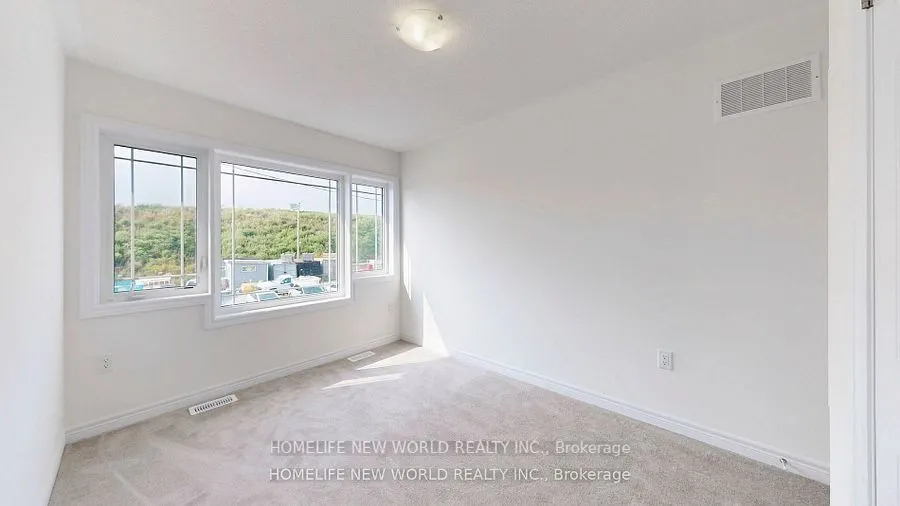969 Elizabeth Mackenzie Drive