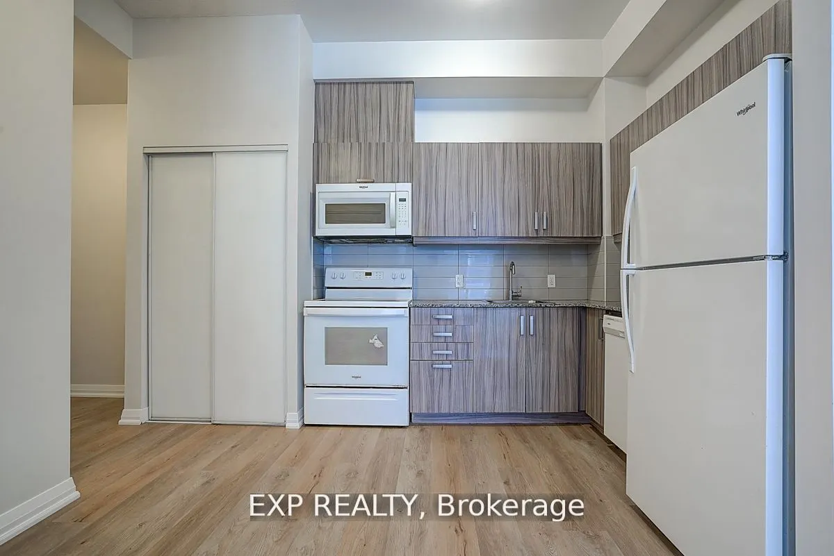 30 Meadowglen Place, #2601