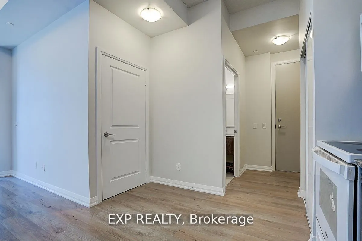 30 Meadowglen Place, #2601