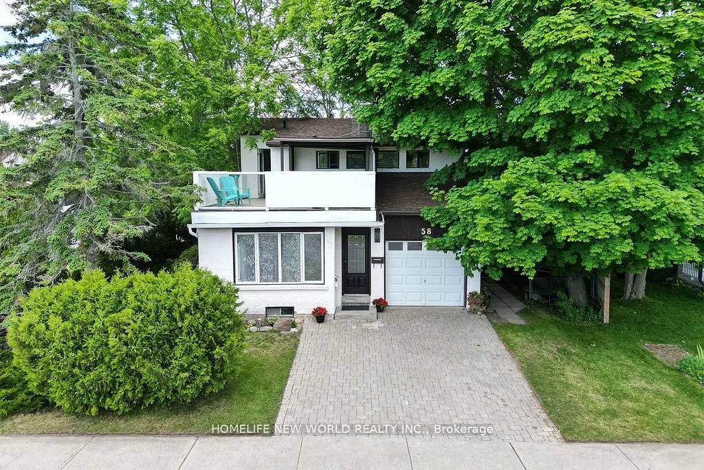 58 Lake Driveway E