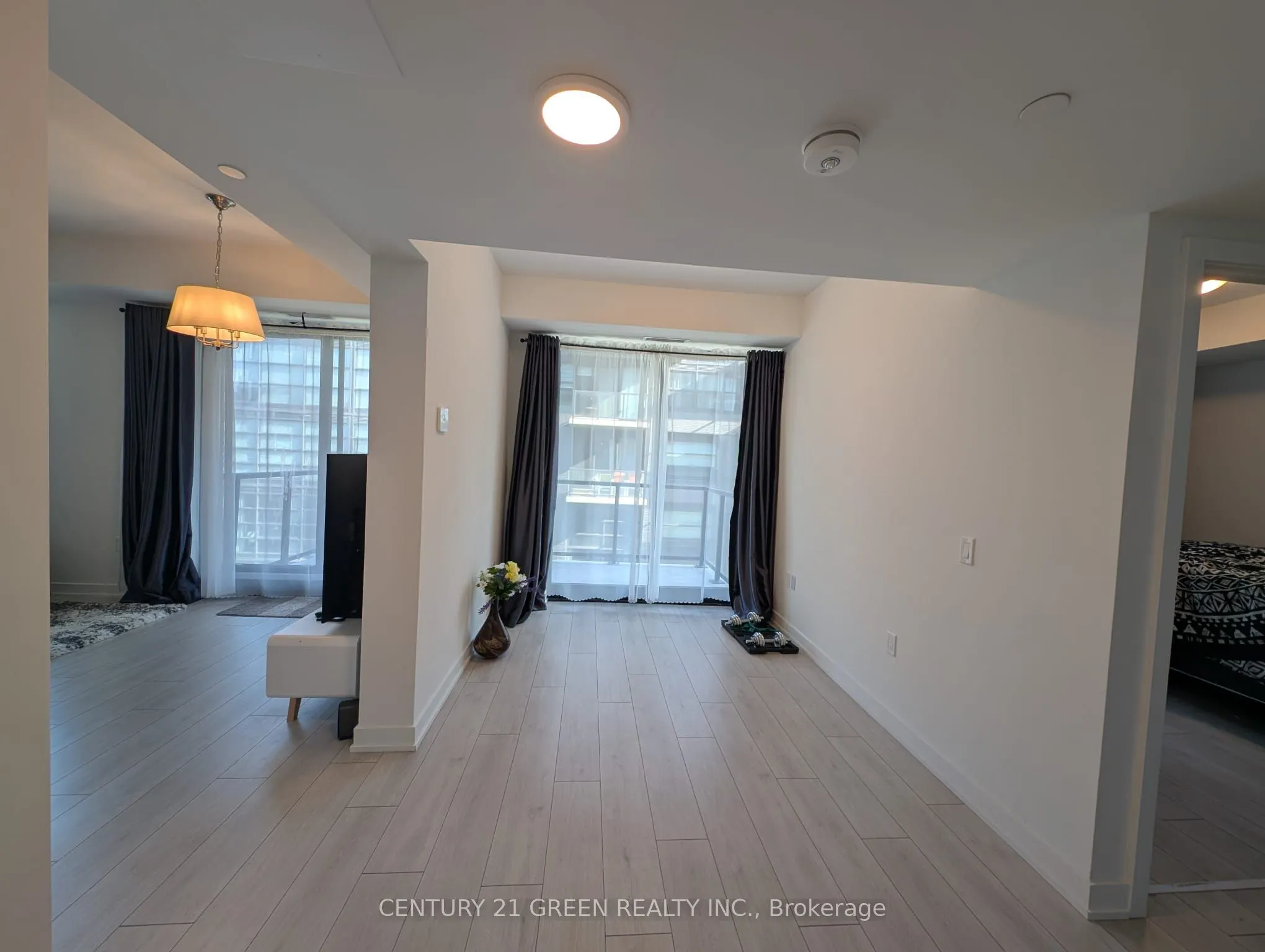 1612 Charles Street, #323C